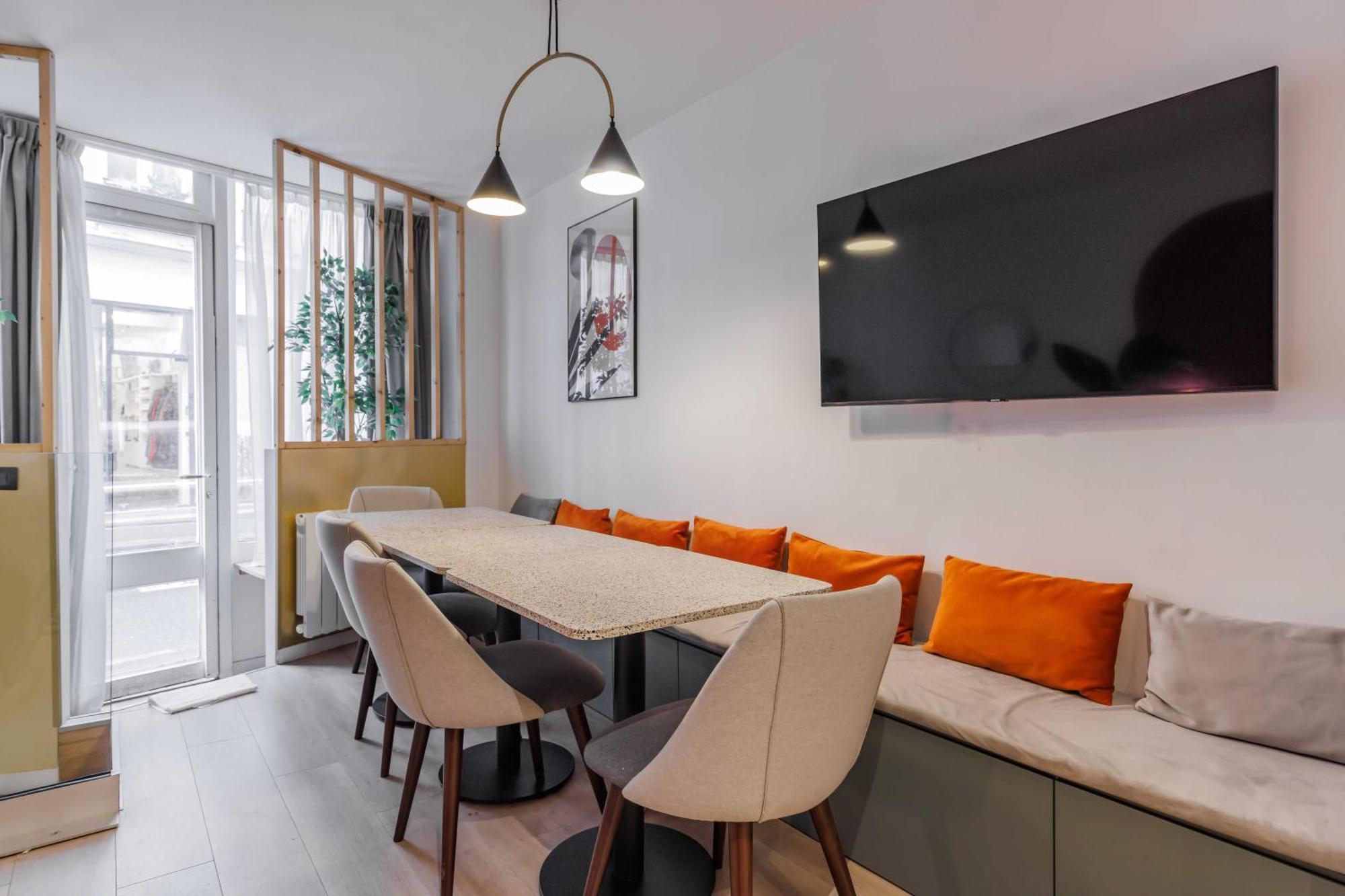 Charming Duplex - 2br - 6p - Saint Germain Apartment