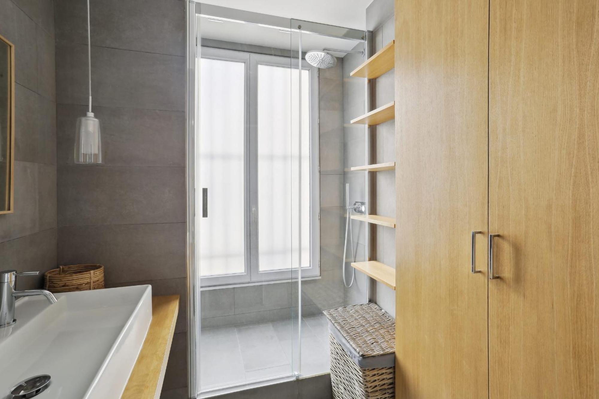 Saint Germain & Buci - 2br - Cityapartmentstay