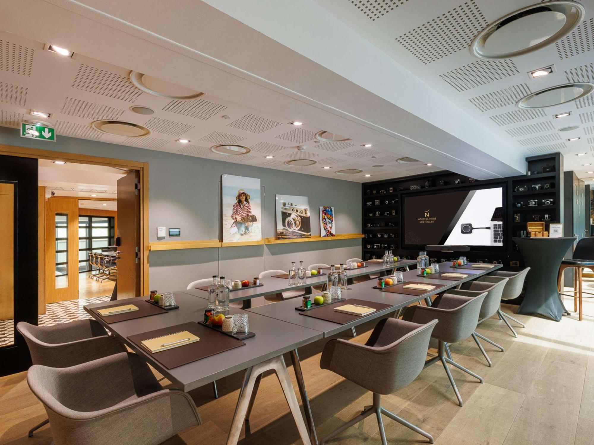 Novotel Les Halles Hotel 4*
