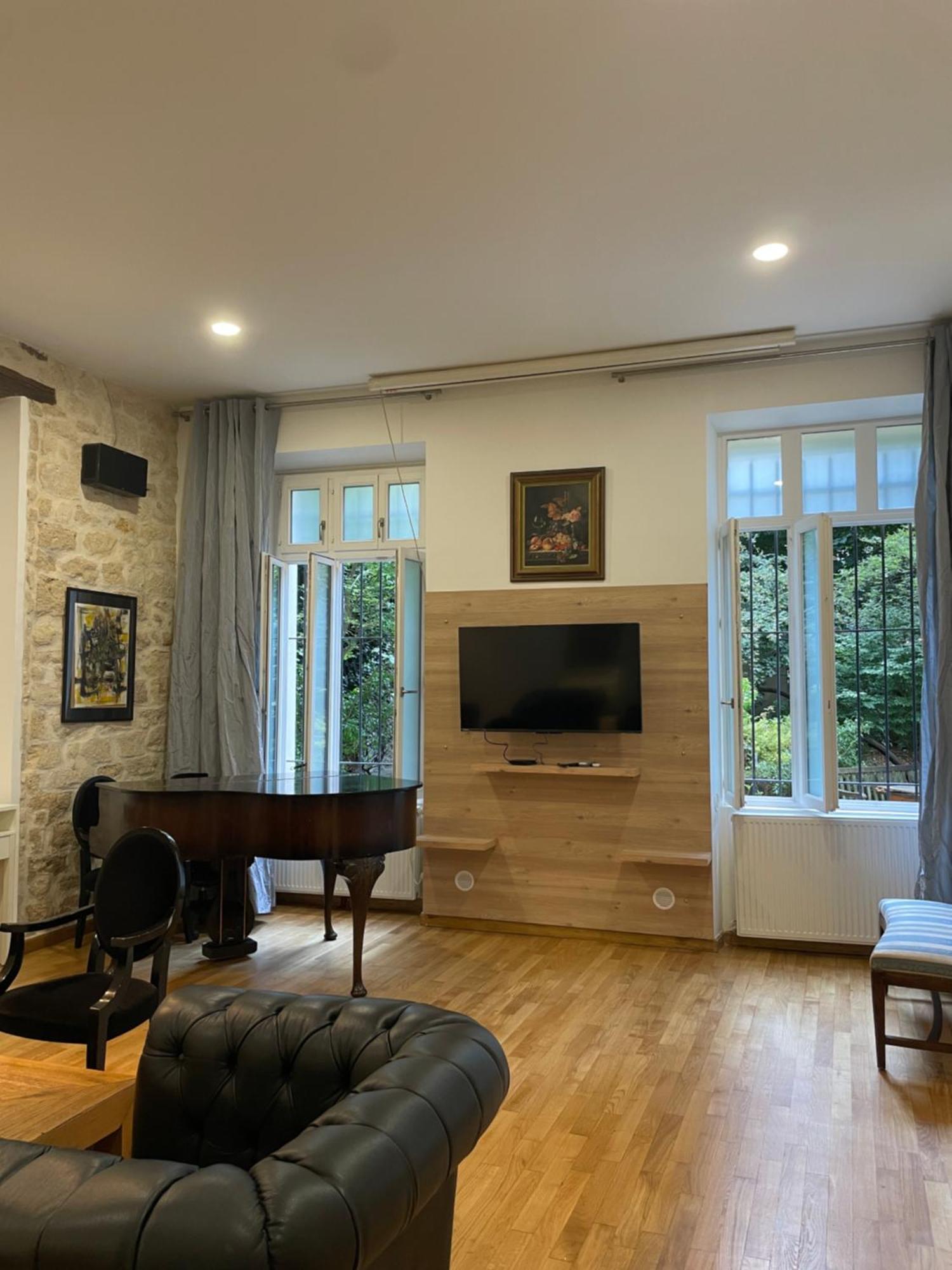 Spacieux Au Coeur Du 9 Eme Arrondissement Appartement Paris