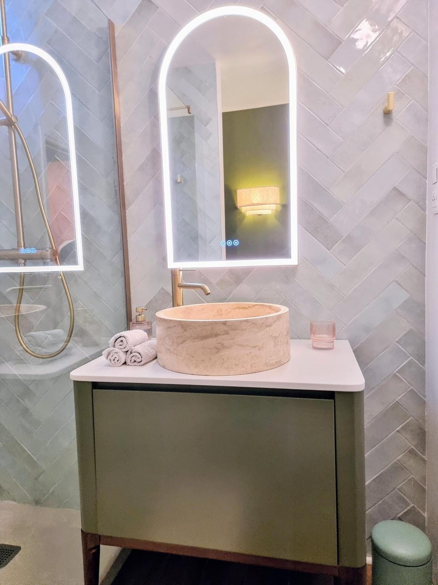 Luxury Flat With Balcony Near Arc De Triomphe Apartment *