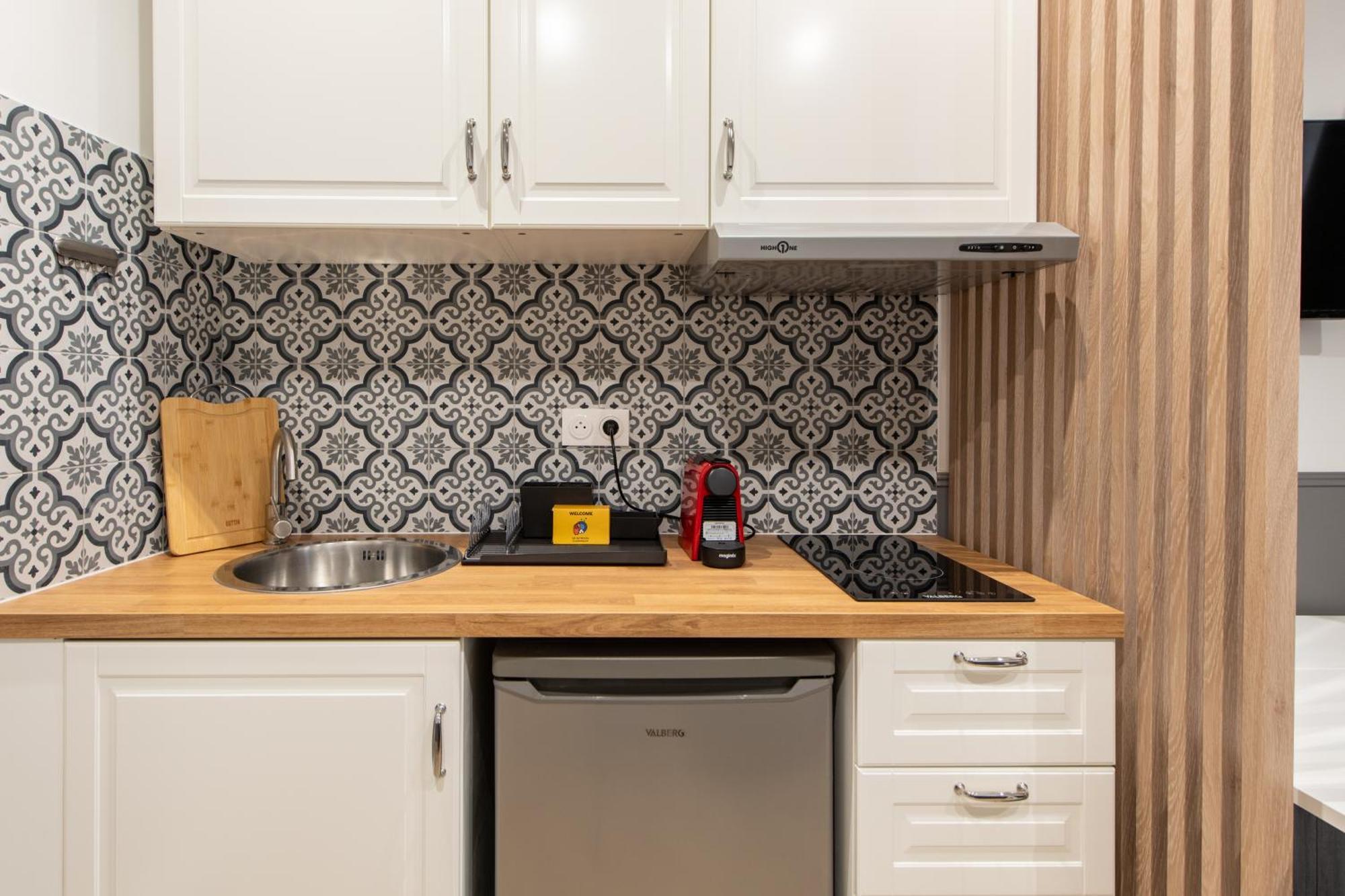 Raymond - Cosy Proche Montparnasse Apartamento Paris