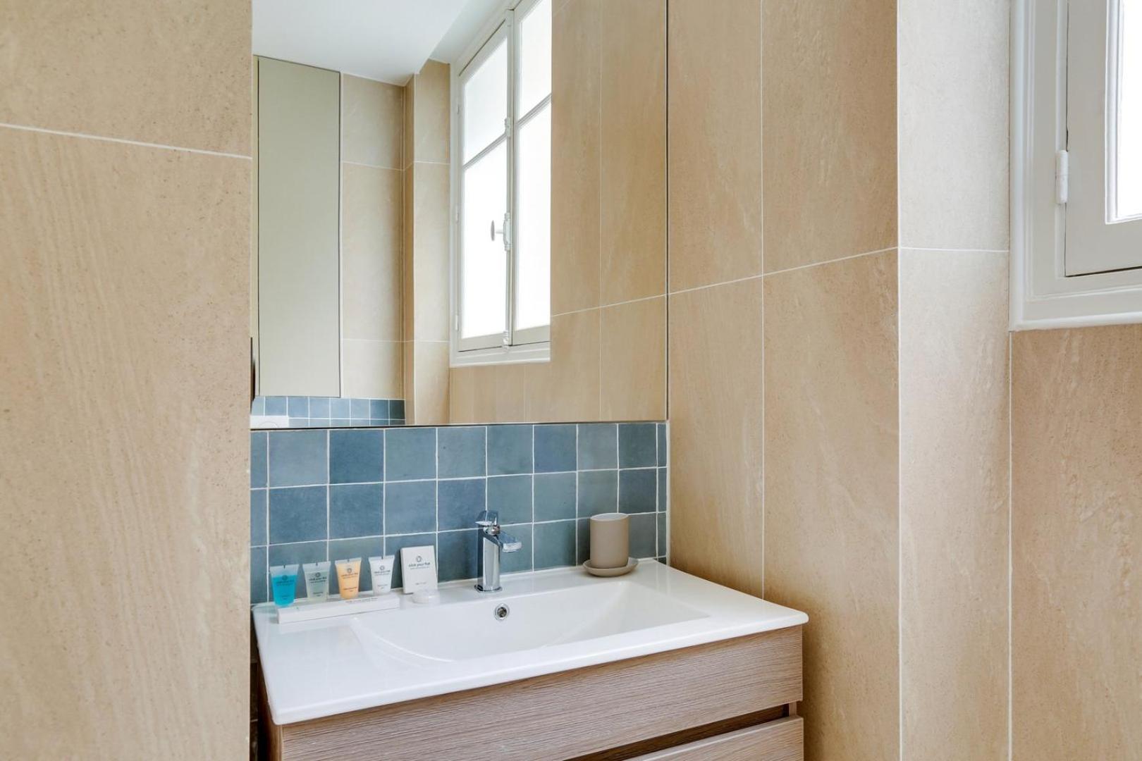 Apartment Sublime 4br-12p Paris