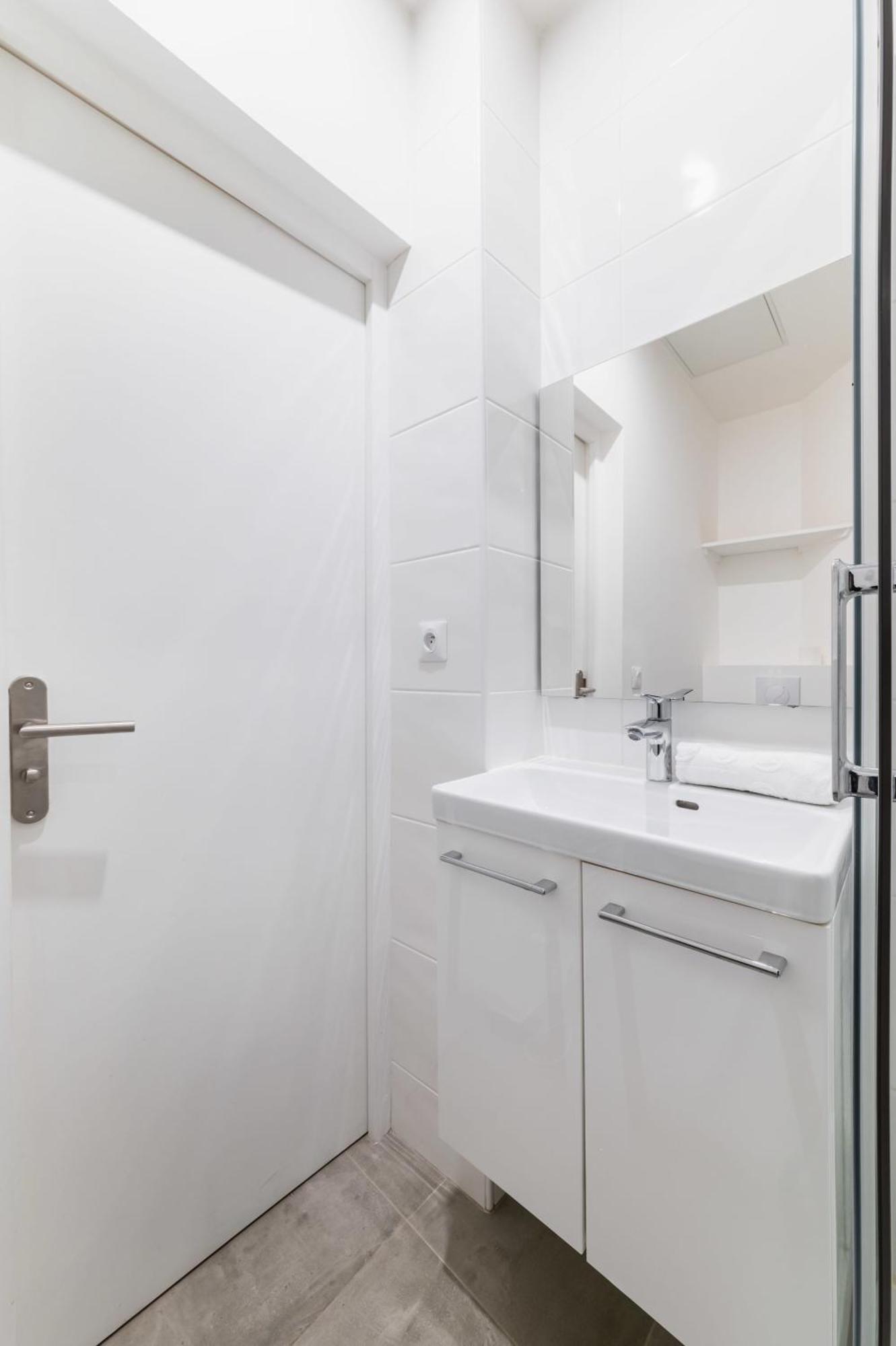 Agreable Et Bien Placee - 18 - 2p - Flat-guest Apartment Paris