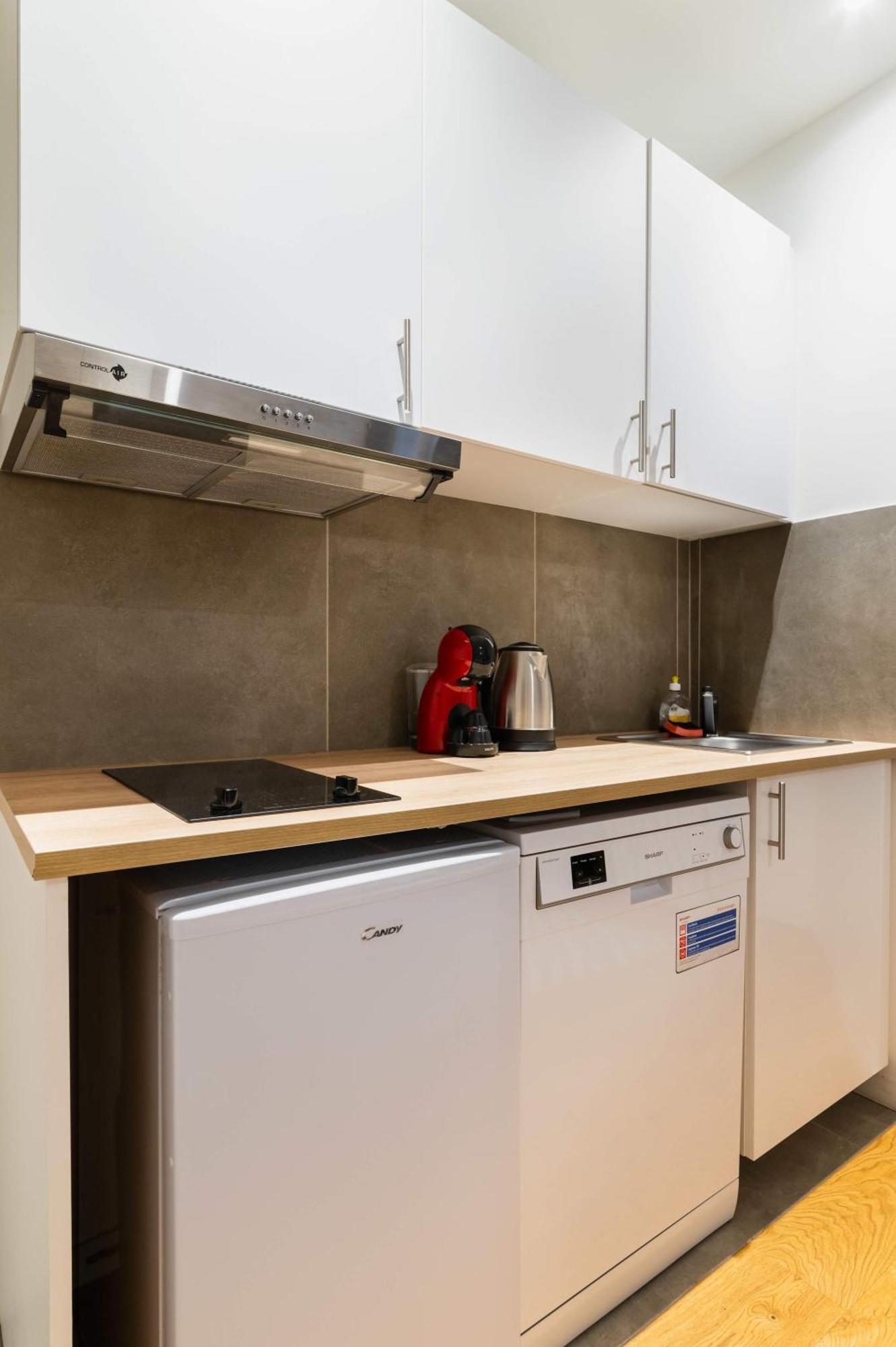 Agreable Et Bien Placee - 18 - 2p - Flat-guest * Paris