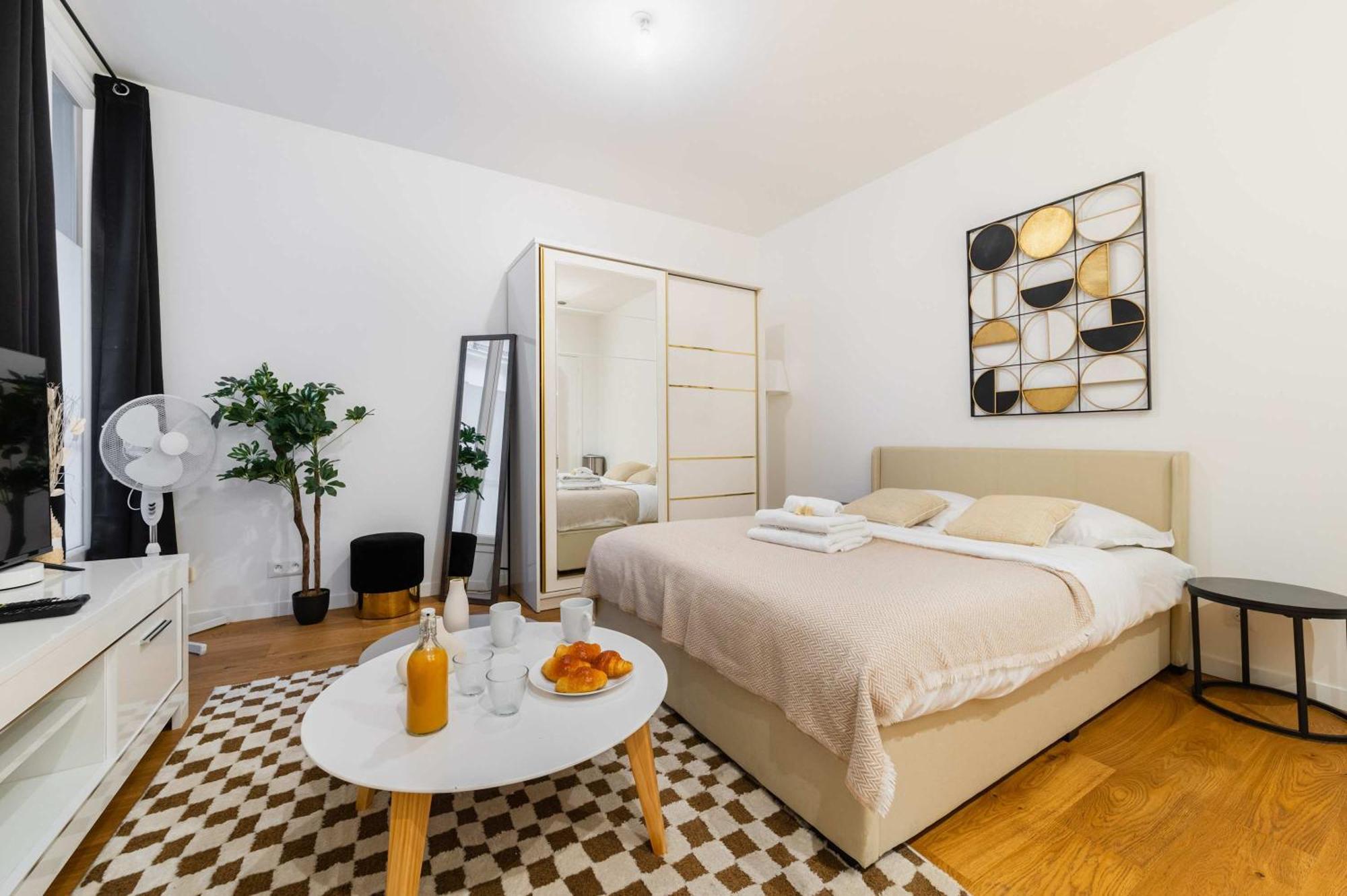 Agreable Et Bien Placee - 18 - 2p - Flat-guest Apartment Paris