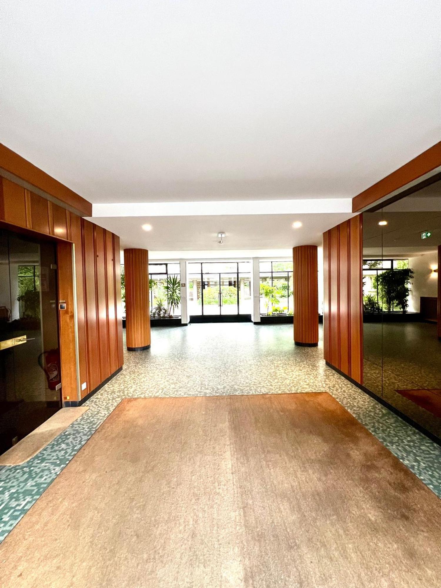 Magnifique 11eme Apartment