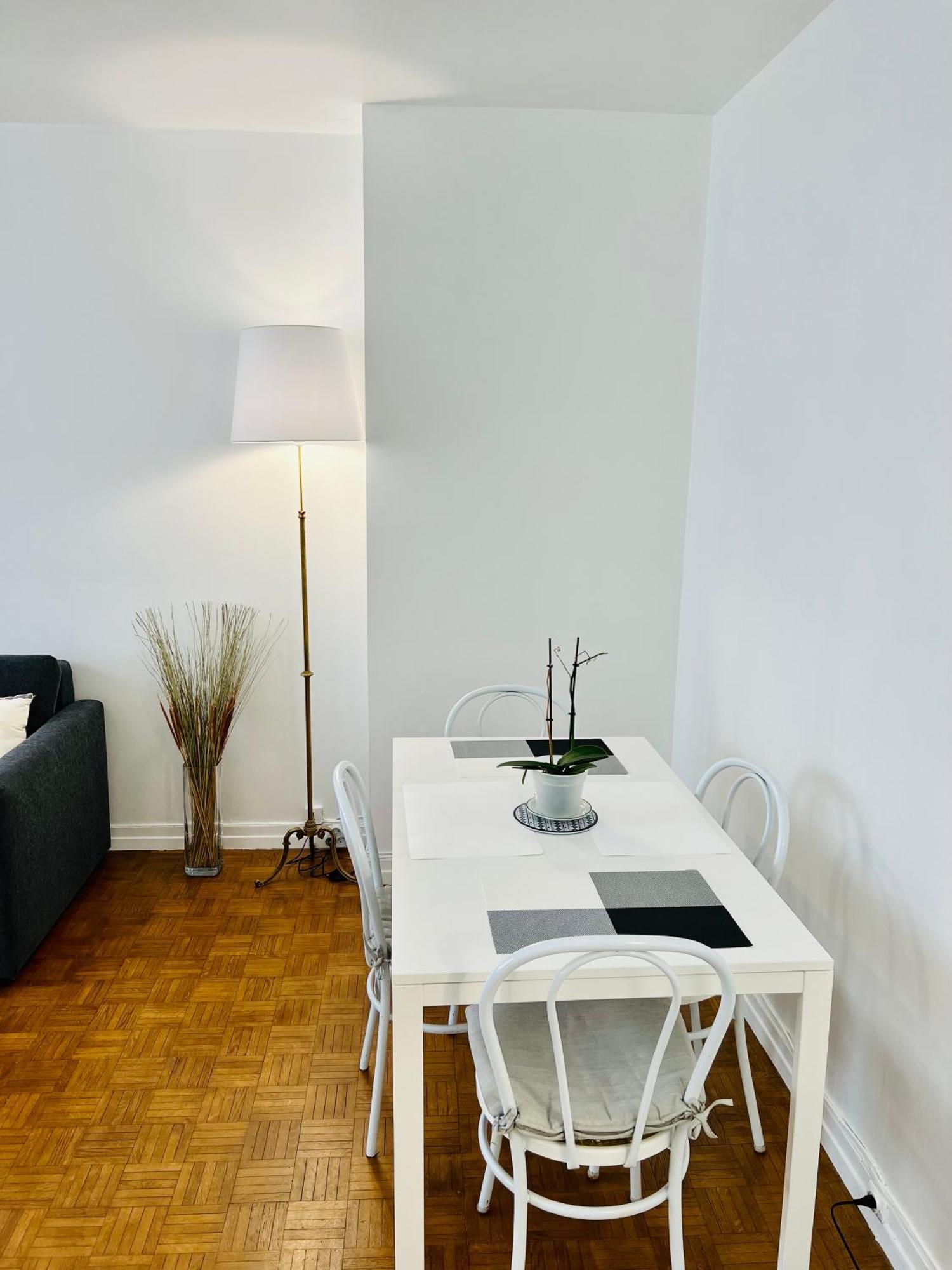 Magnifique 11eme Apartment