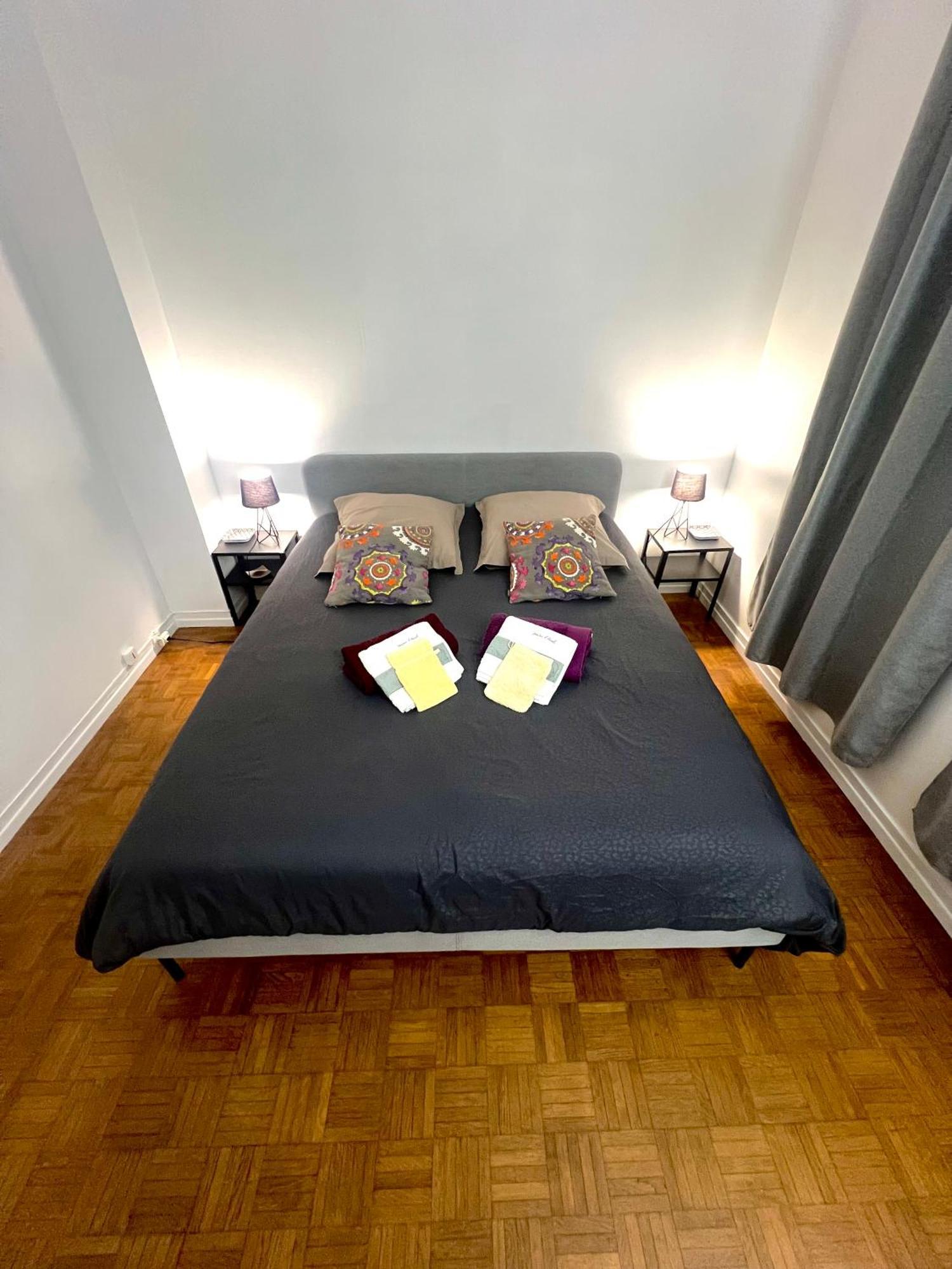 Apartment Magnifique 11eme *