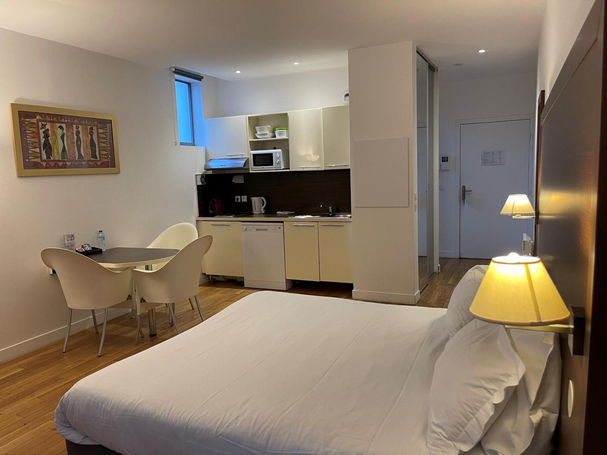 Residhotel Imperial Rennequin Appart hôtel 3*