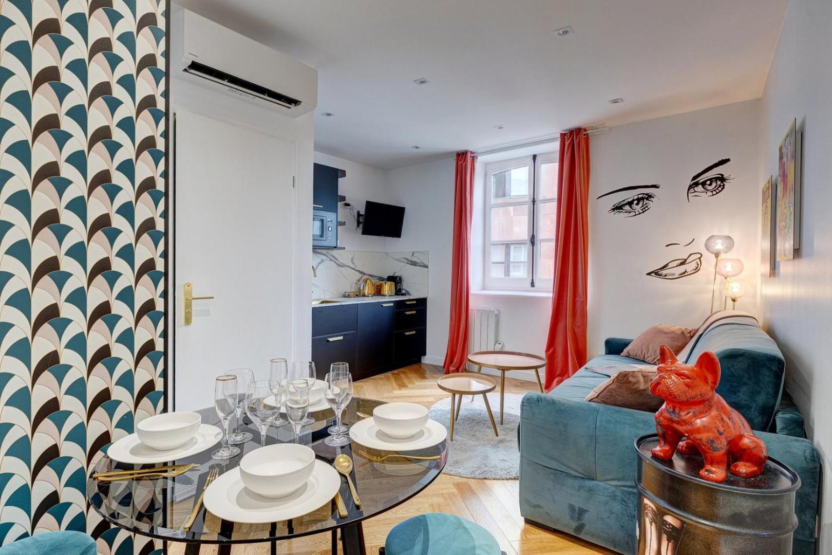 212 Louboutin - Superb In Apartment Paris