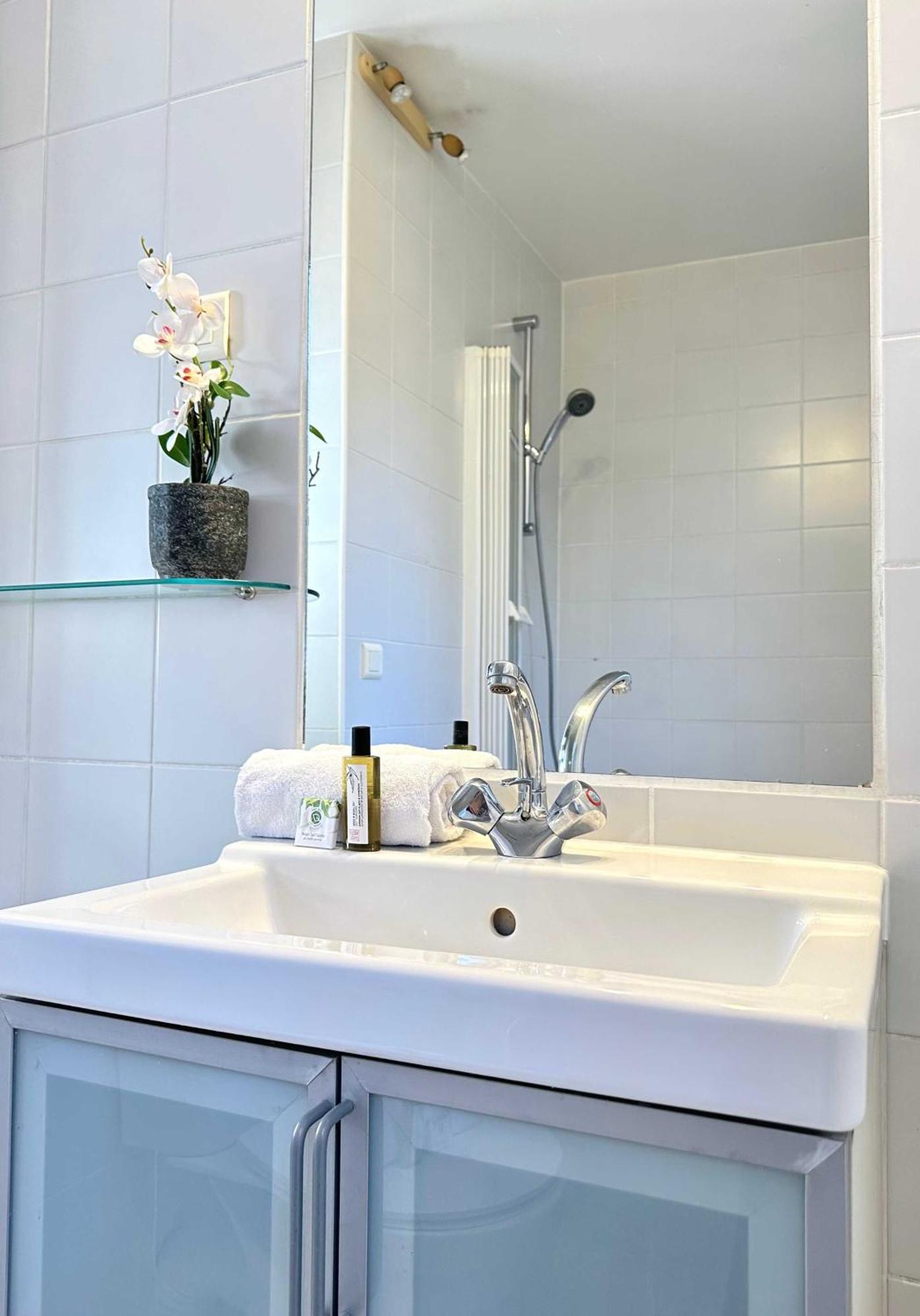 1622 - Le Marais - Charming Flat