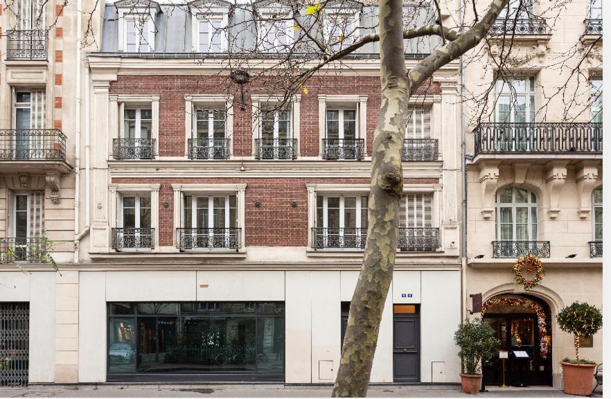 Le Bon Marche