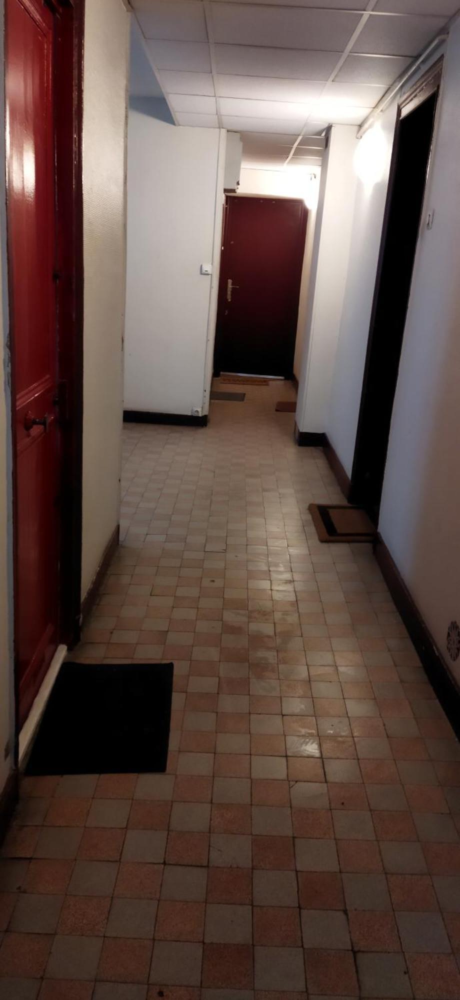 Appartement Petit Renove Proche Place Republique 75011 *