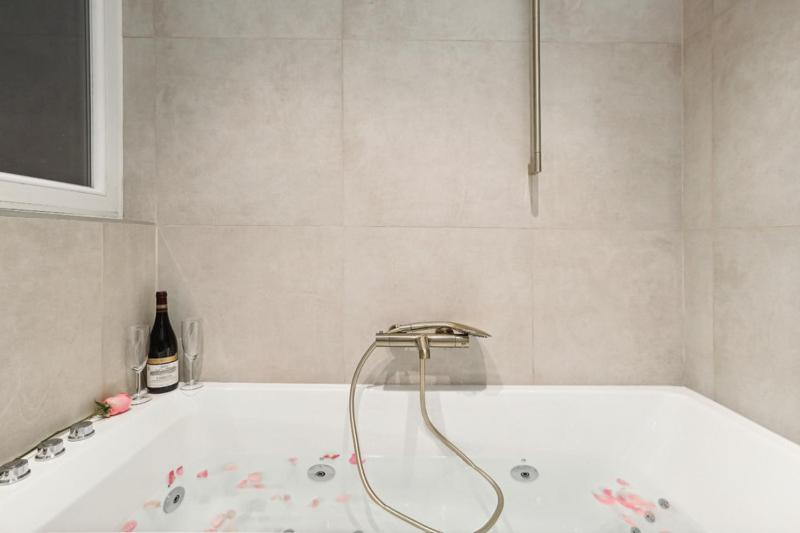 Apartamento Lavie Maison Hot Tub And Ac Near Arc De Triomphe Paris