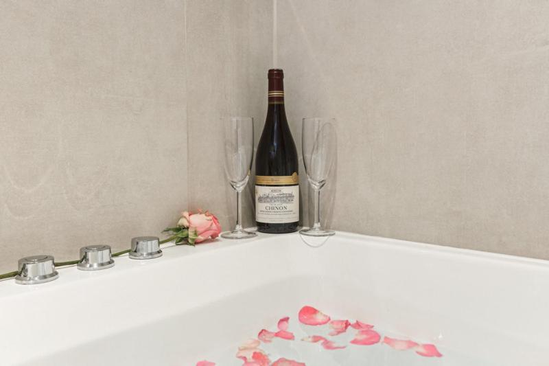 Lavie Maison Hot Tub And Ac Near Arc De Triomphe Apartamento *