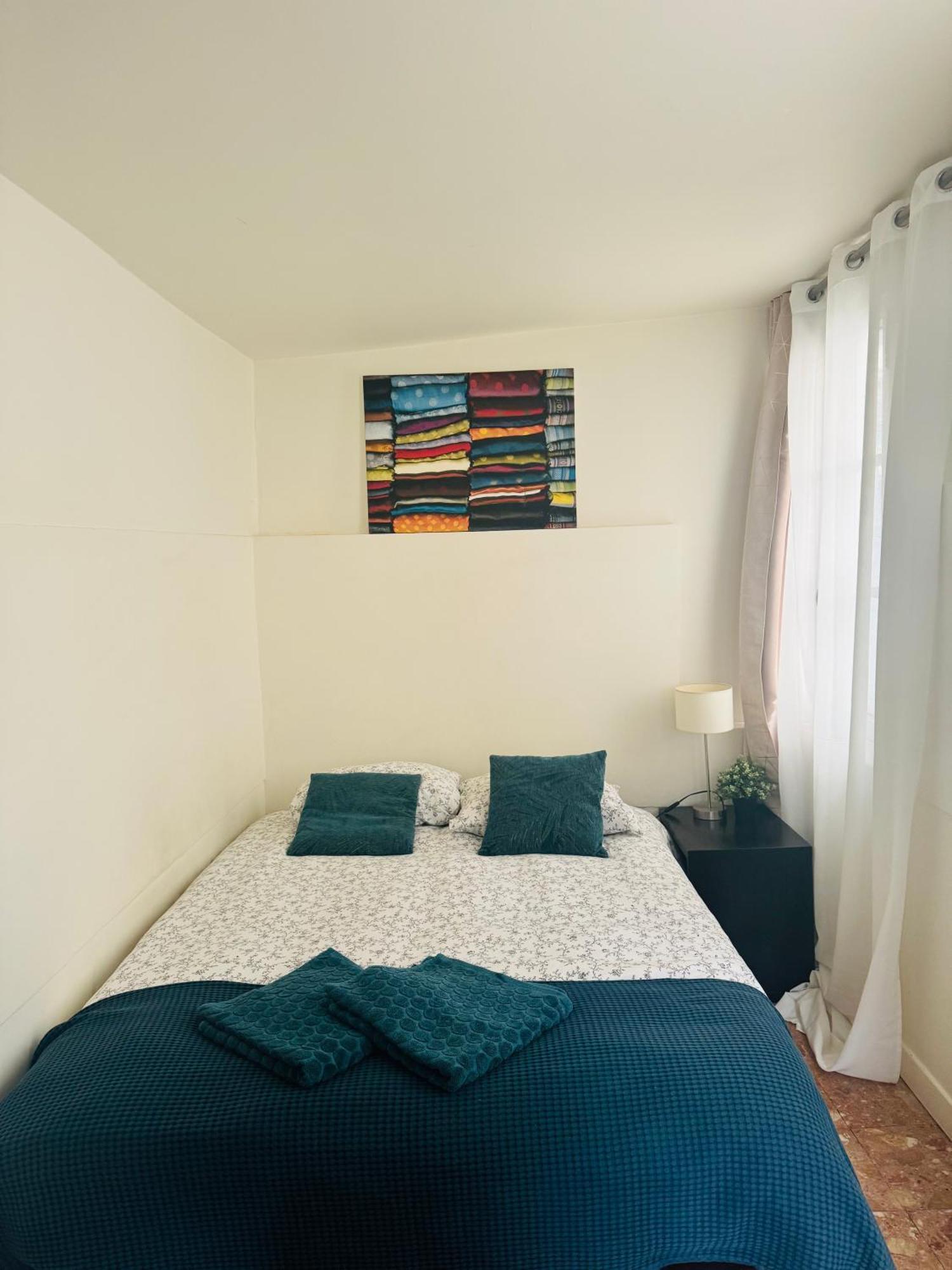 Cozy Flat Heart Of