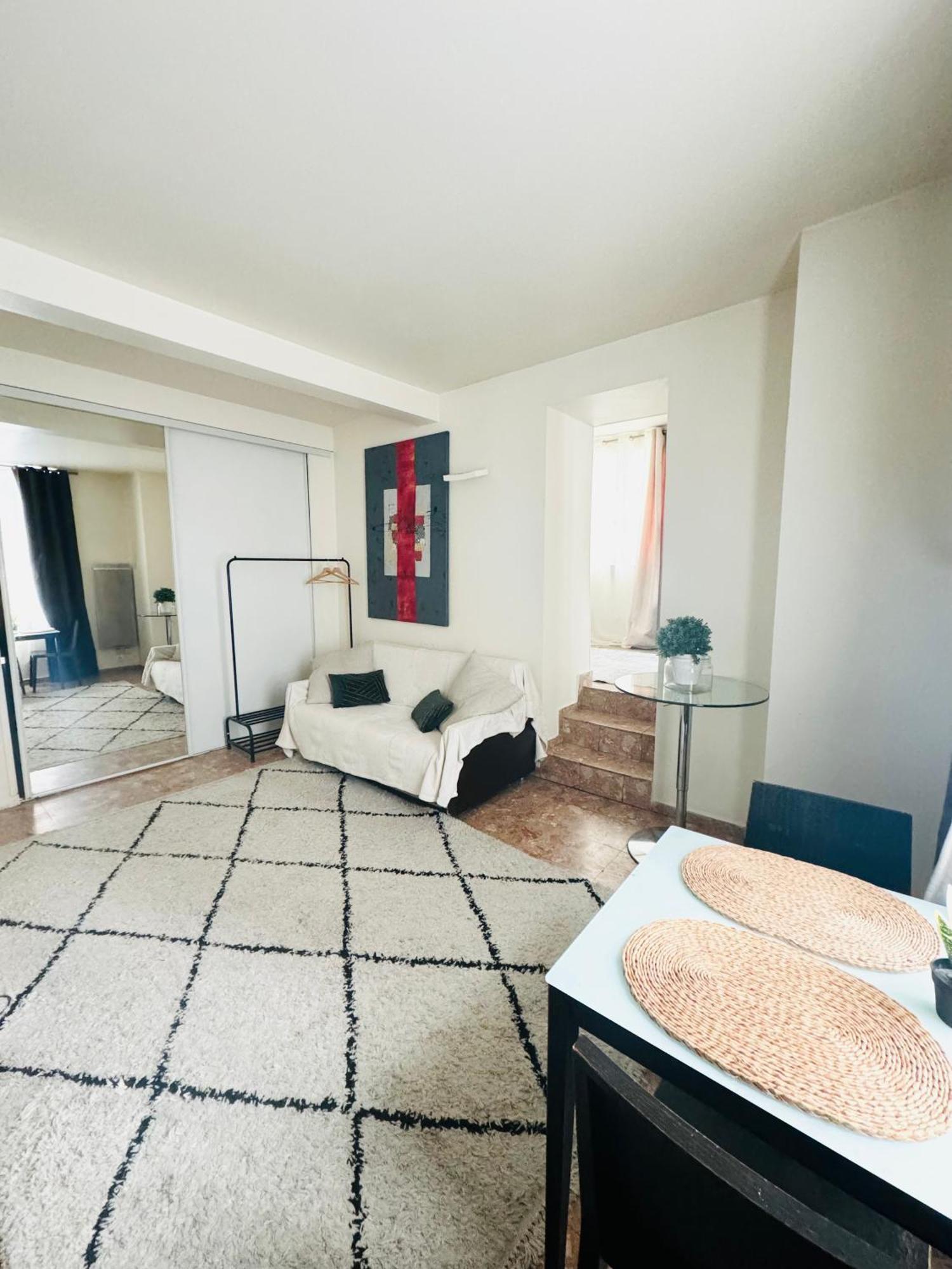 Apartment Cozy Flat Heart Of
