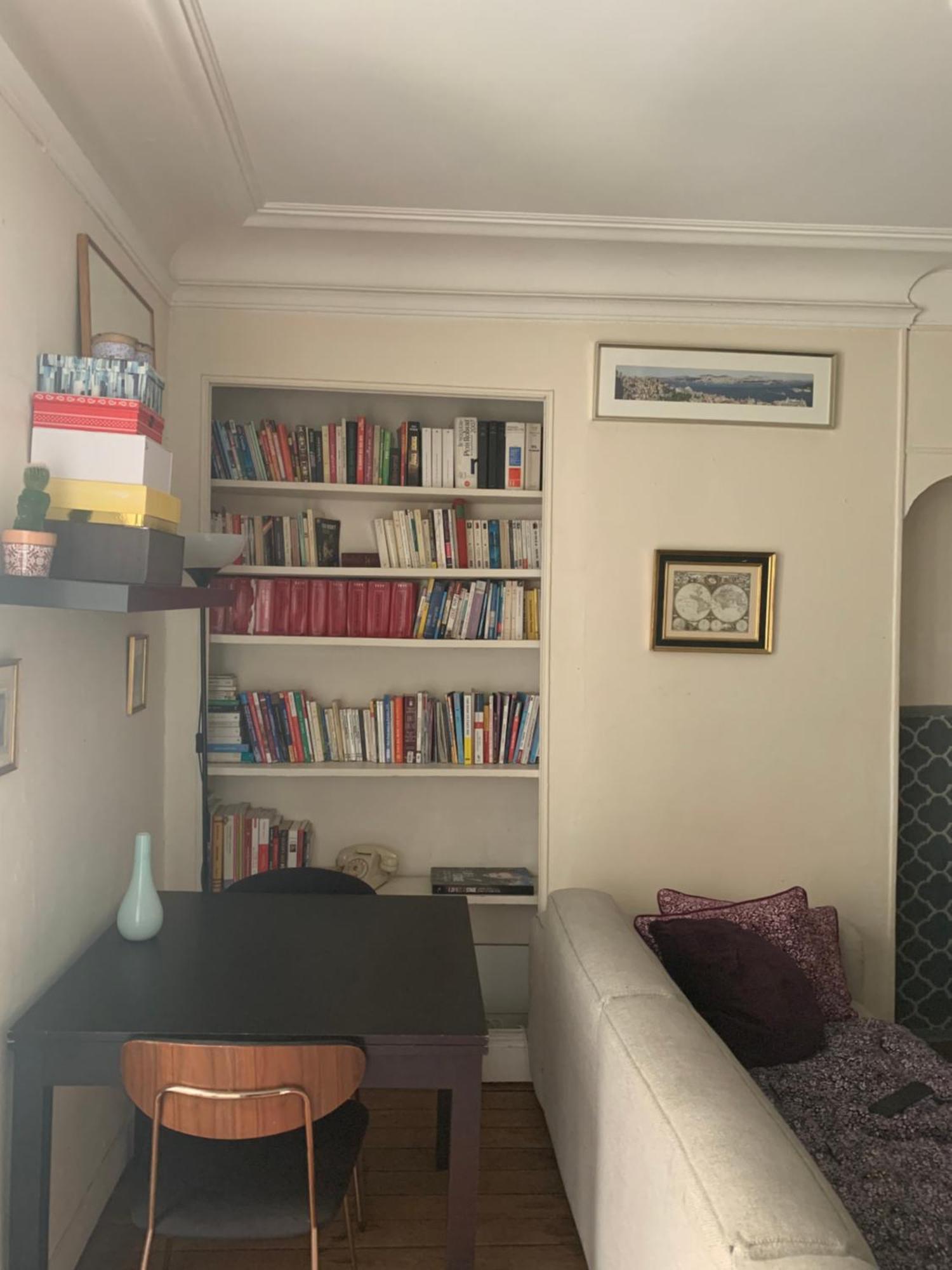 Parisien Solitaire Homestay Paris