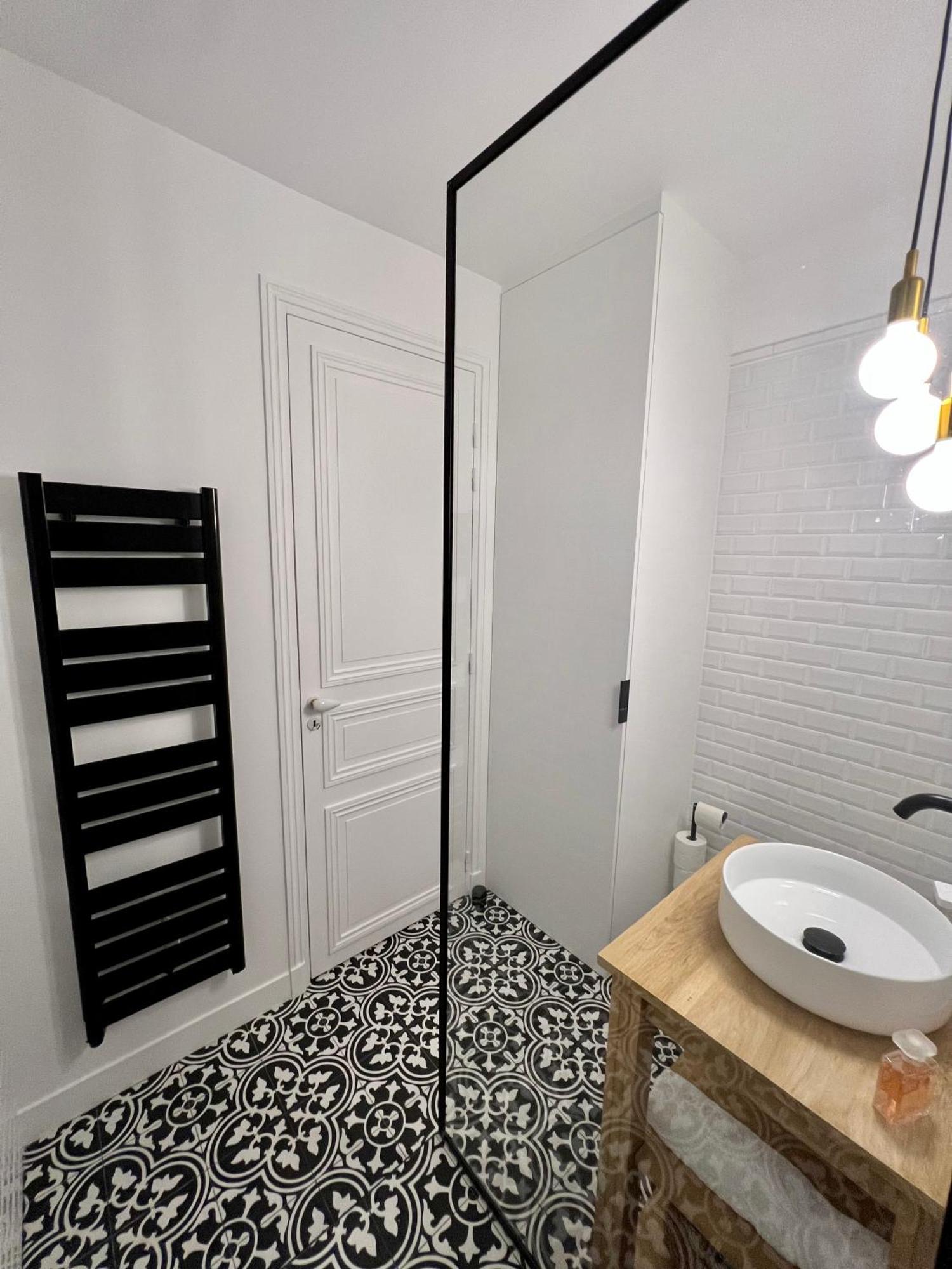 De Charme - Place Victor Hugo - 16e Apartment *