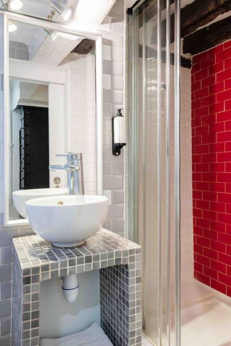 Opera Center Charming Air-conditioned Loft *