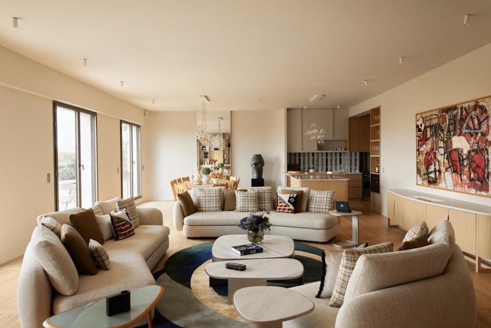 Luxury In *