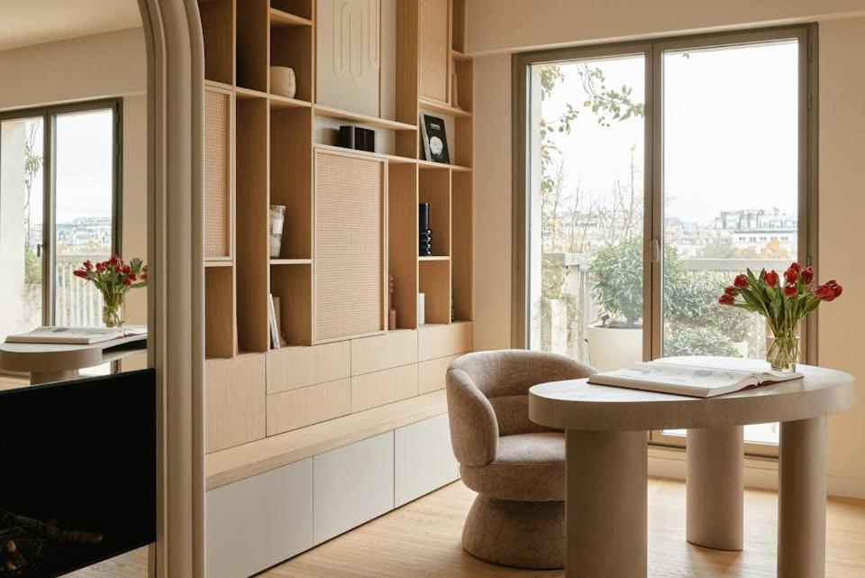 Luxury In * Paris