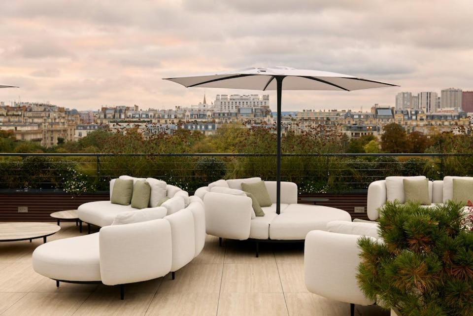 Luxury In * Paris