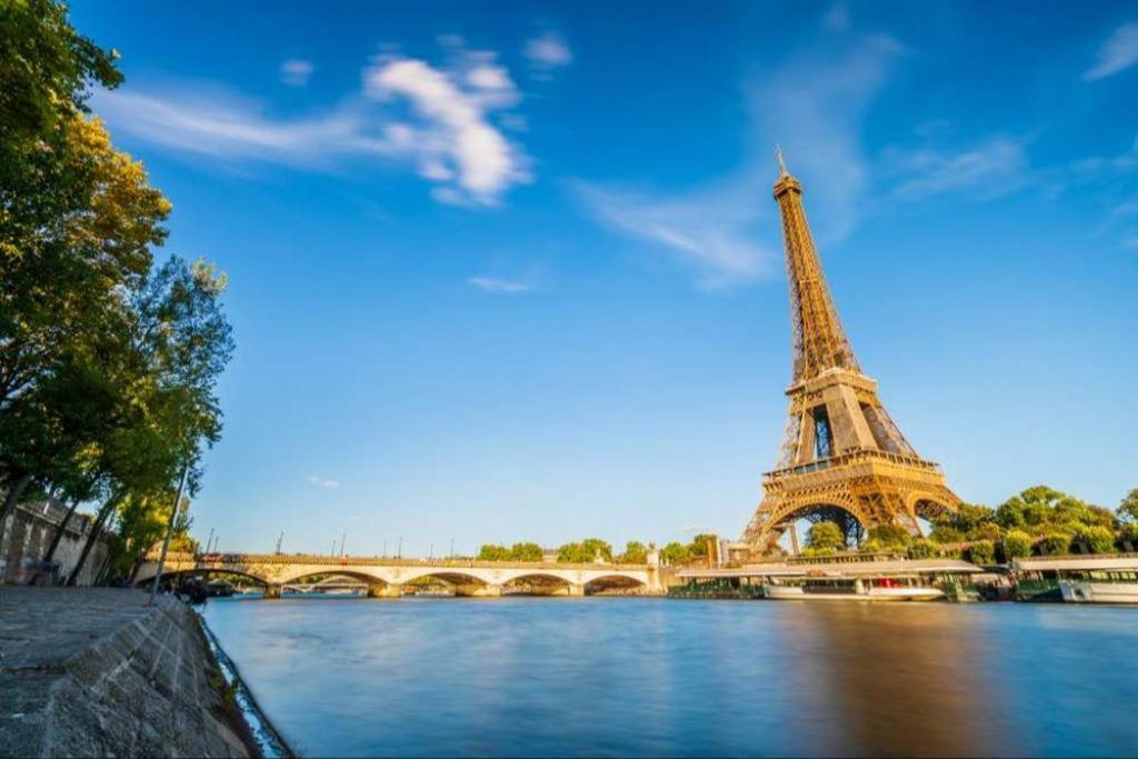 Eiffel Tower By Edelsam Appartement Paris