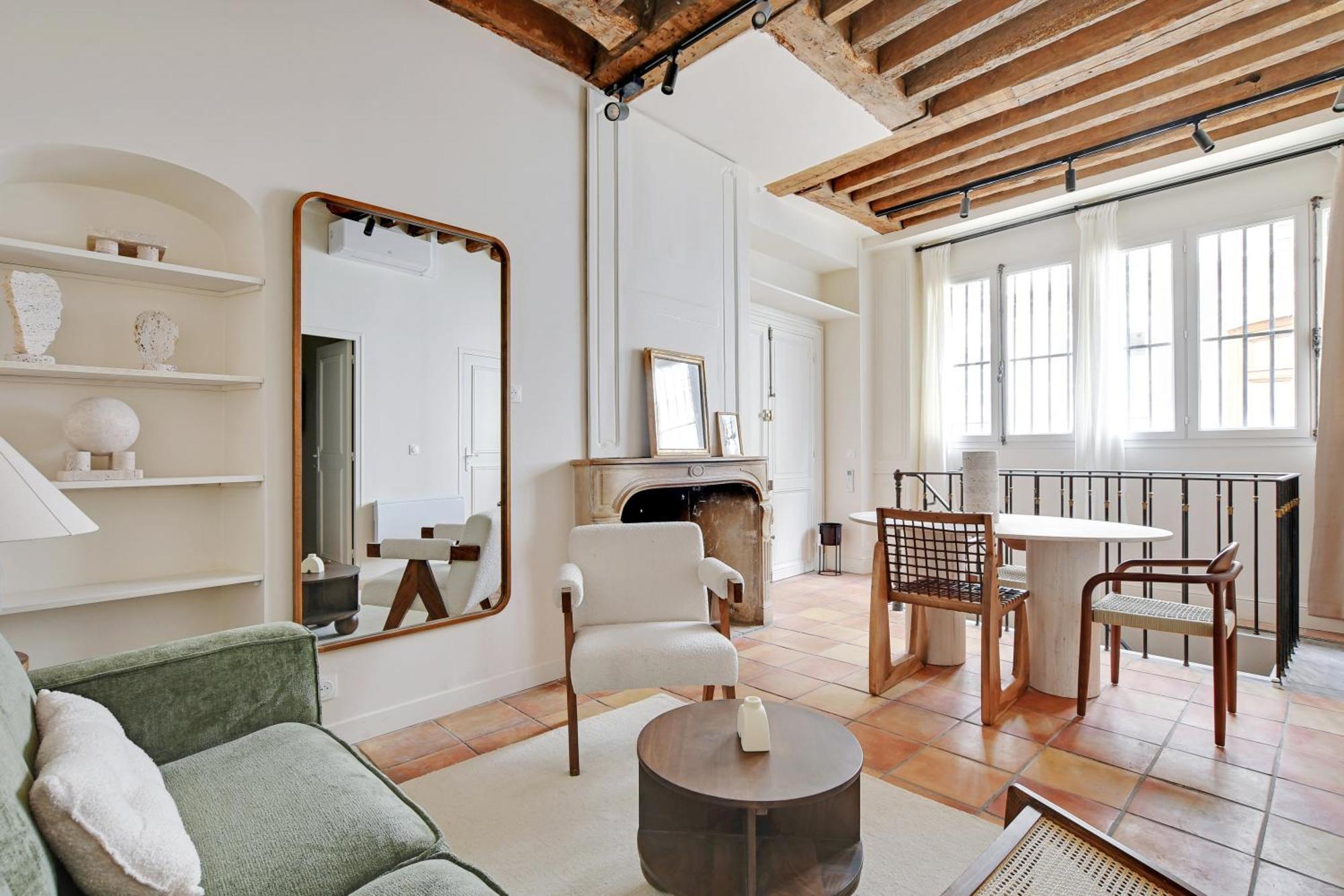 Apartment Duplex In Saint-germain-des-pres *