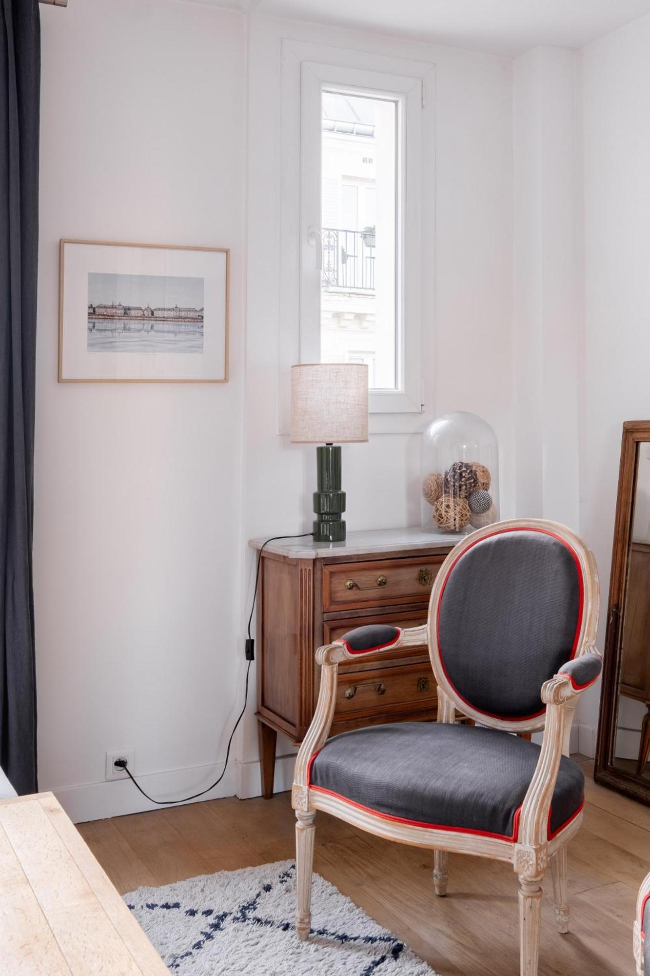 Apartment Veeve - Cotton White Paris