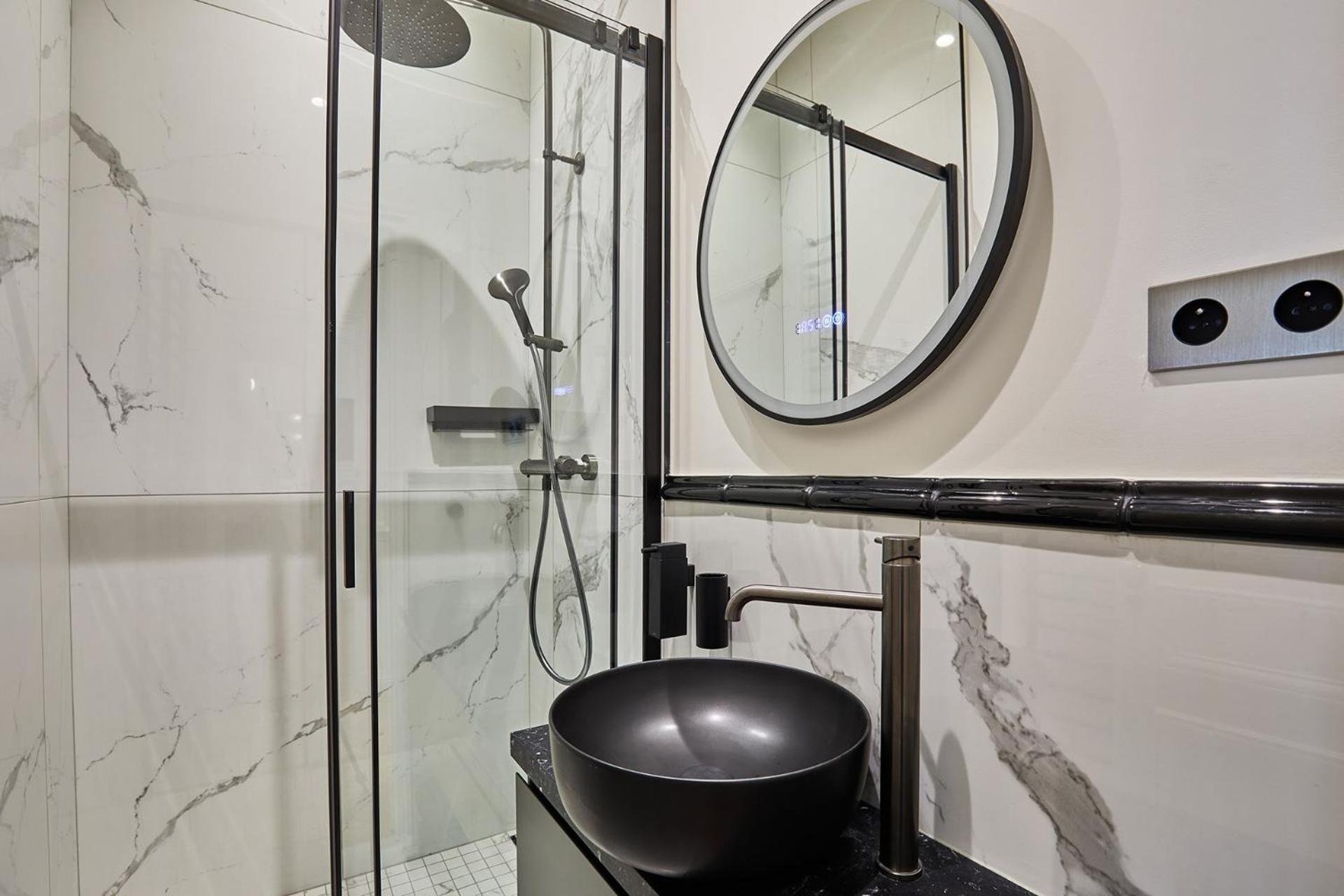 Appartement Amazing Saint Germain Des Pres With Ac By Prestige *