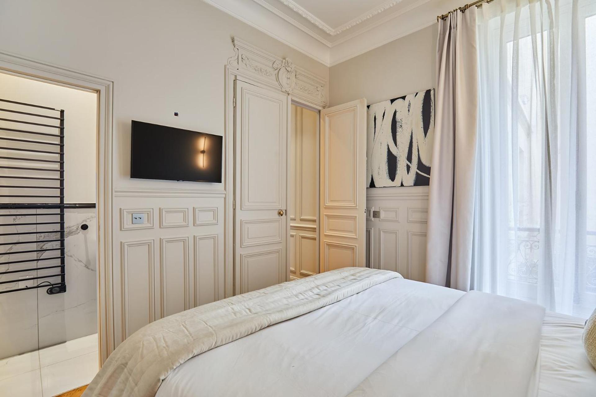 Amazing Saint Germain Des Pres With Ac By Prestige Appartement