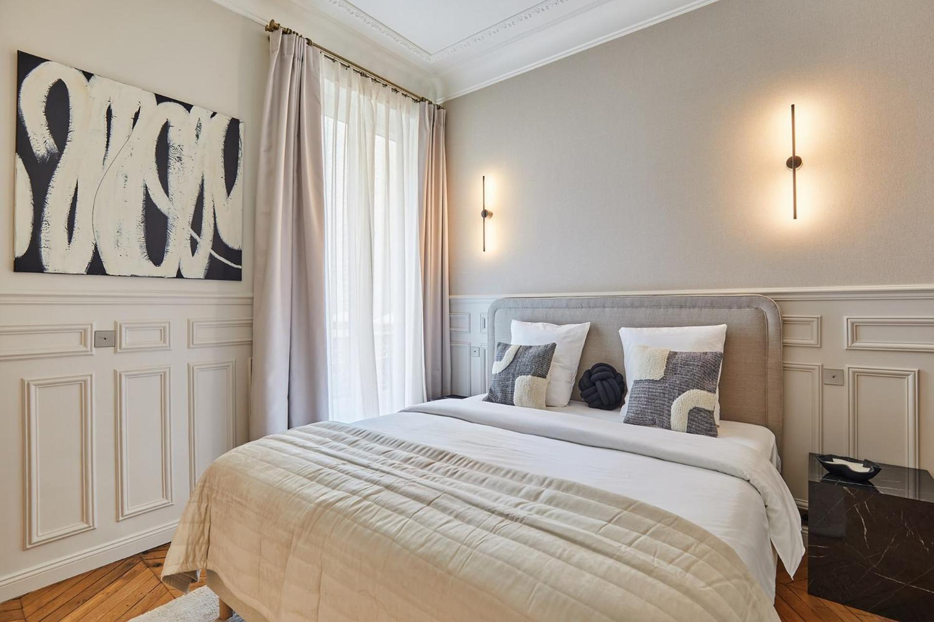 Appartement Amazing Saint Germain Des Pres With Ac By Prestige Paris