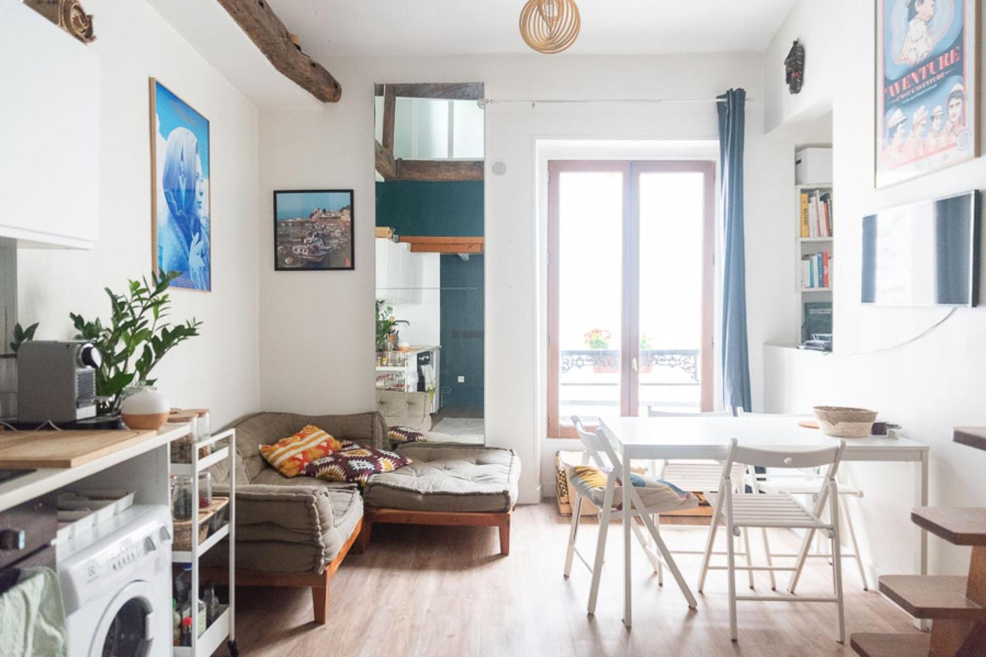 Charming For Two In The 10th Apartment