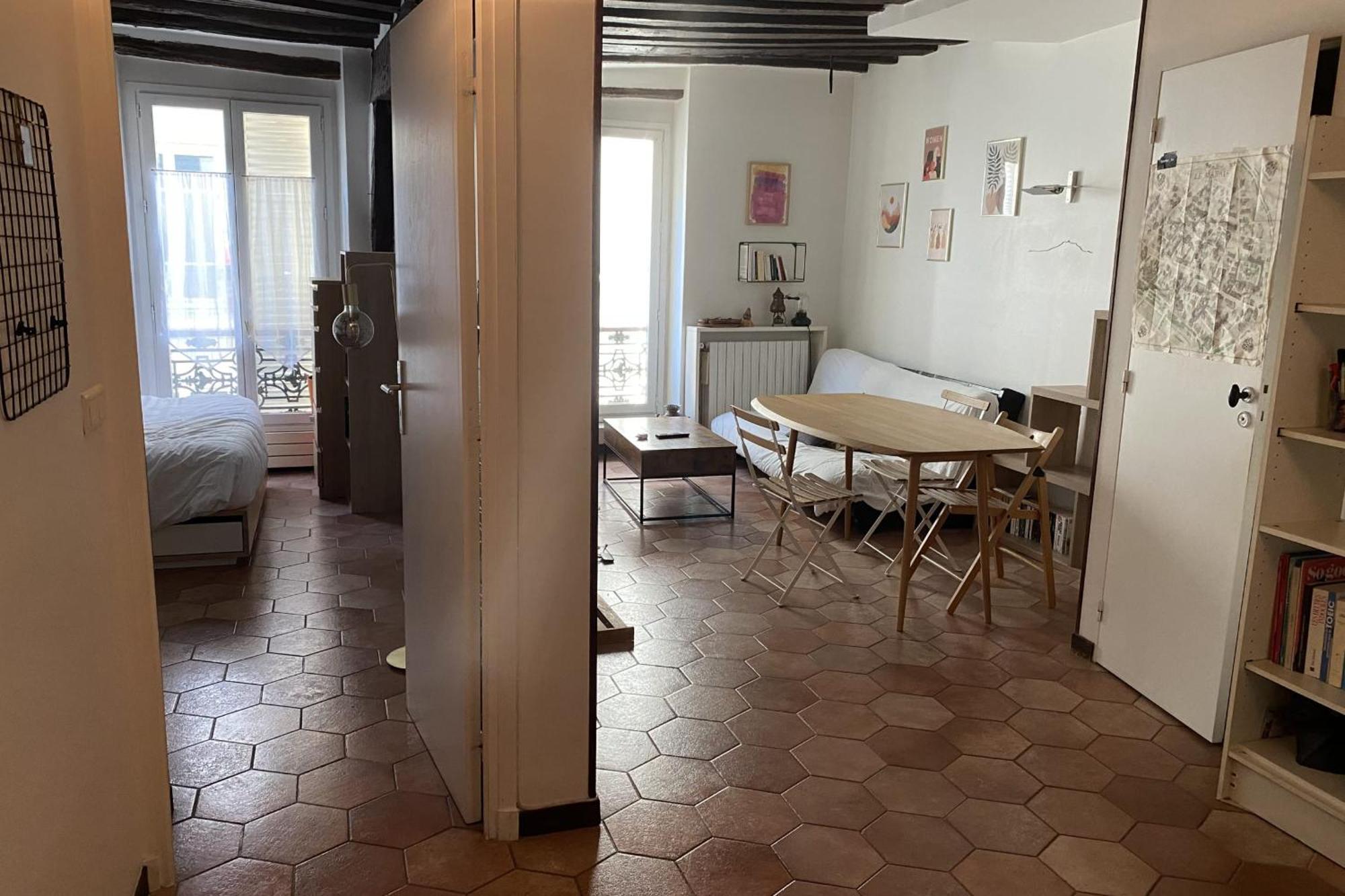 Apartment Lovely Nest In The Marais Paris
