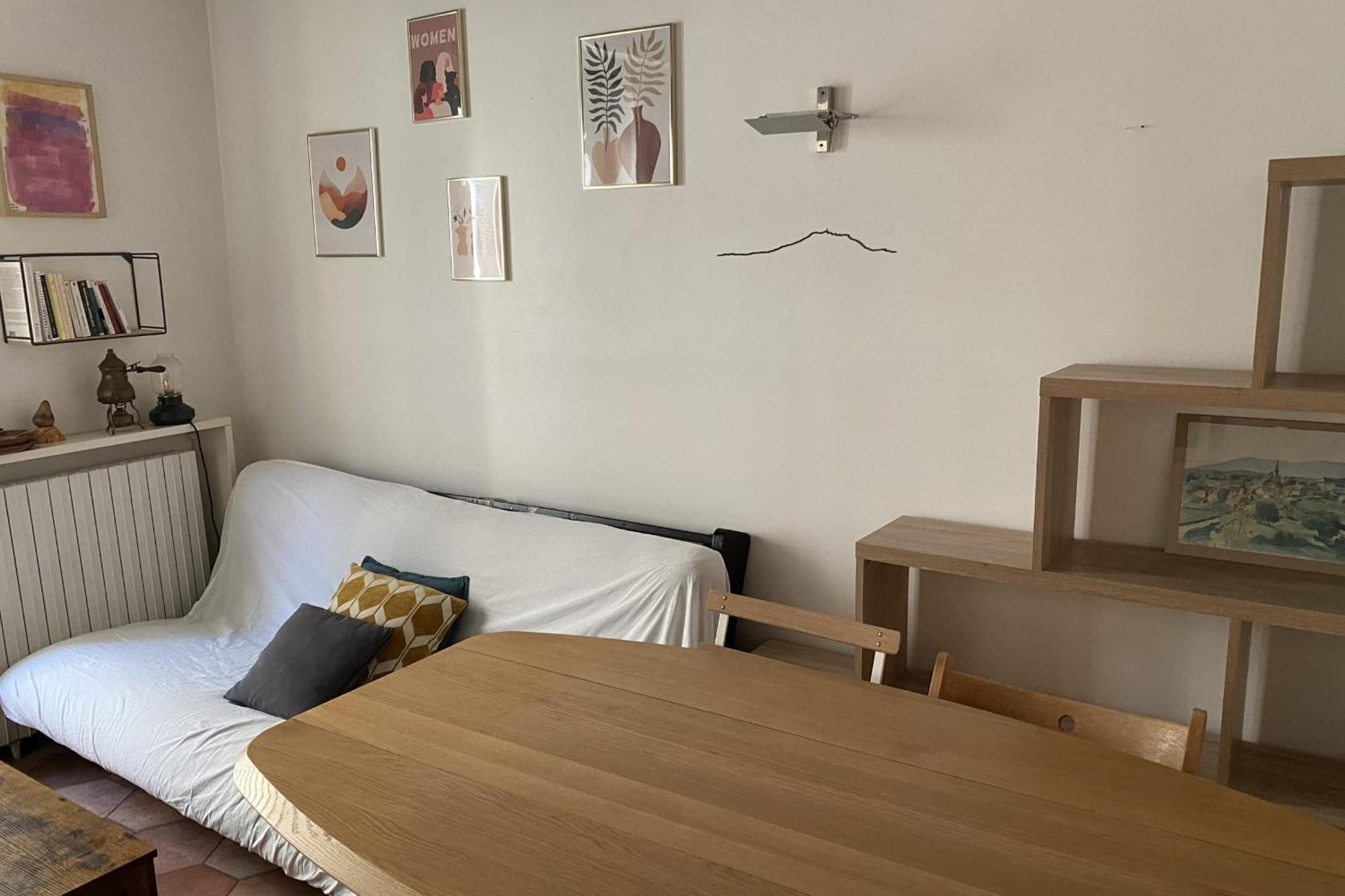 Apartment Lovely Nest In The Marais Paris