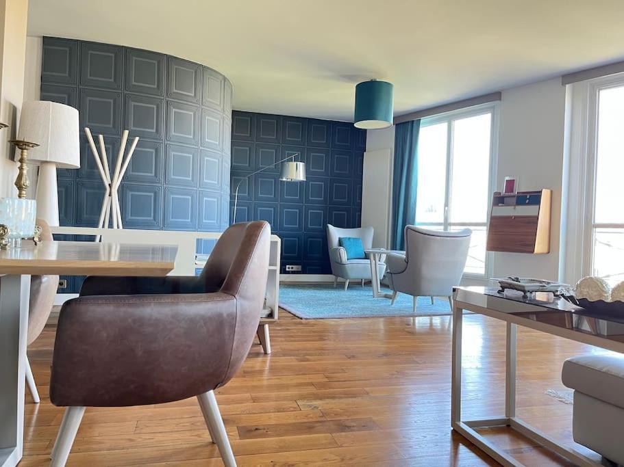 Apartment Luxurious 2 Bedrooms-view Seine River-paris Center *
