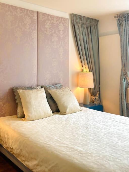 Luxurious 2 Bedrooms-view Seine River-paris Center Paris