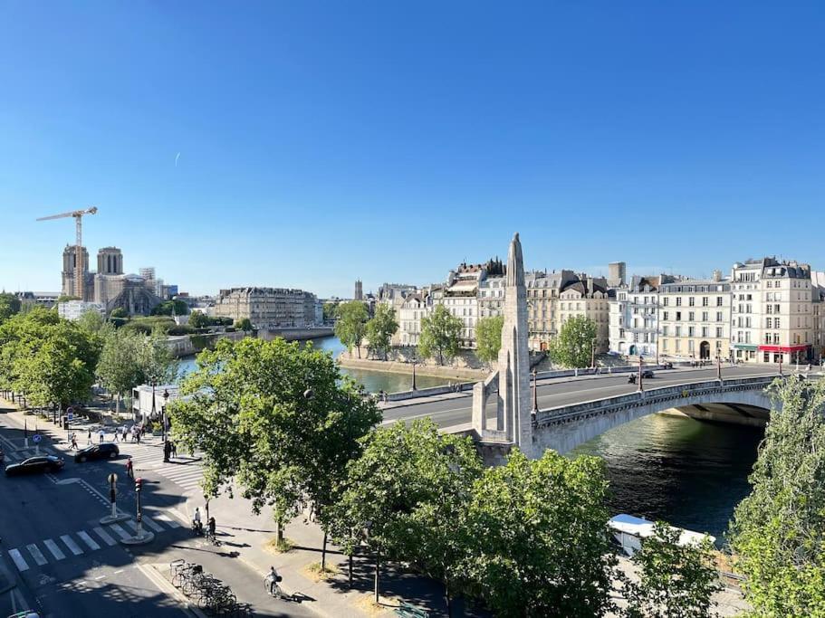 Luxurious 2 Bedrooms-view Seine River-paris Center * Paris