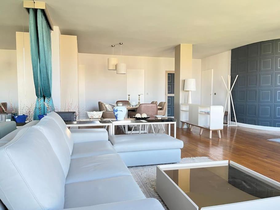 Luxurious 2 Bedrooms-view Seine River-paris Center *