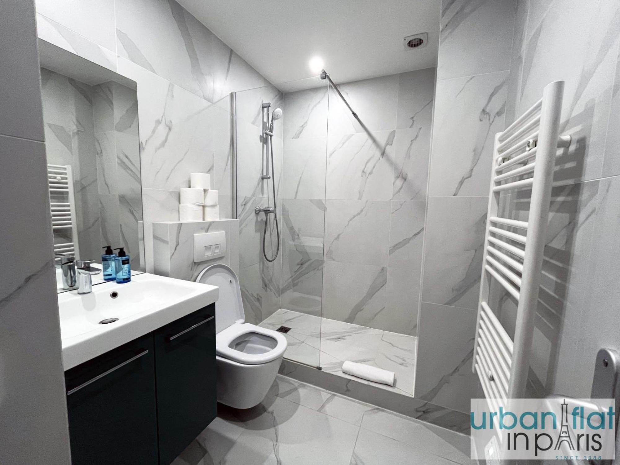 Apartamento Urban Flat 99 - Spacious 6 Bdr In *