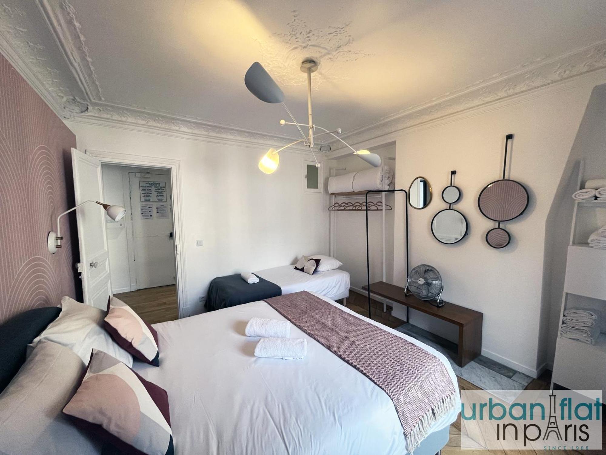 Urban Flat 99 - Spacious 6 Bdr In * Paris
