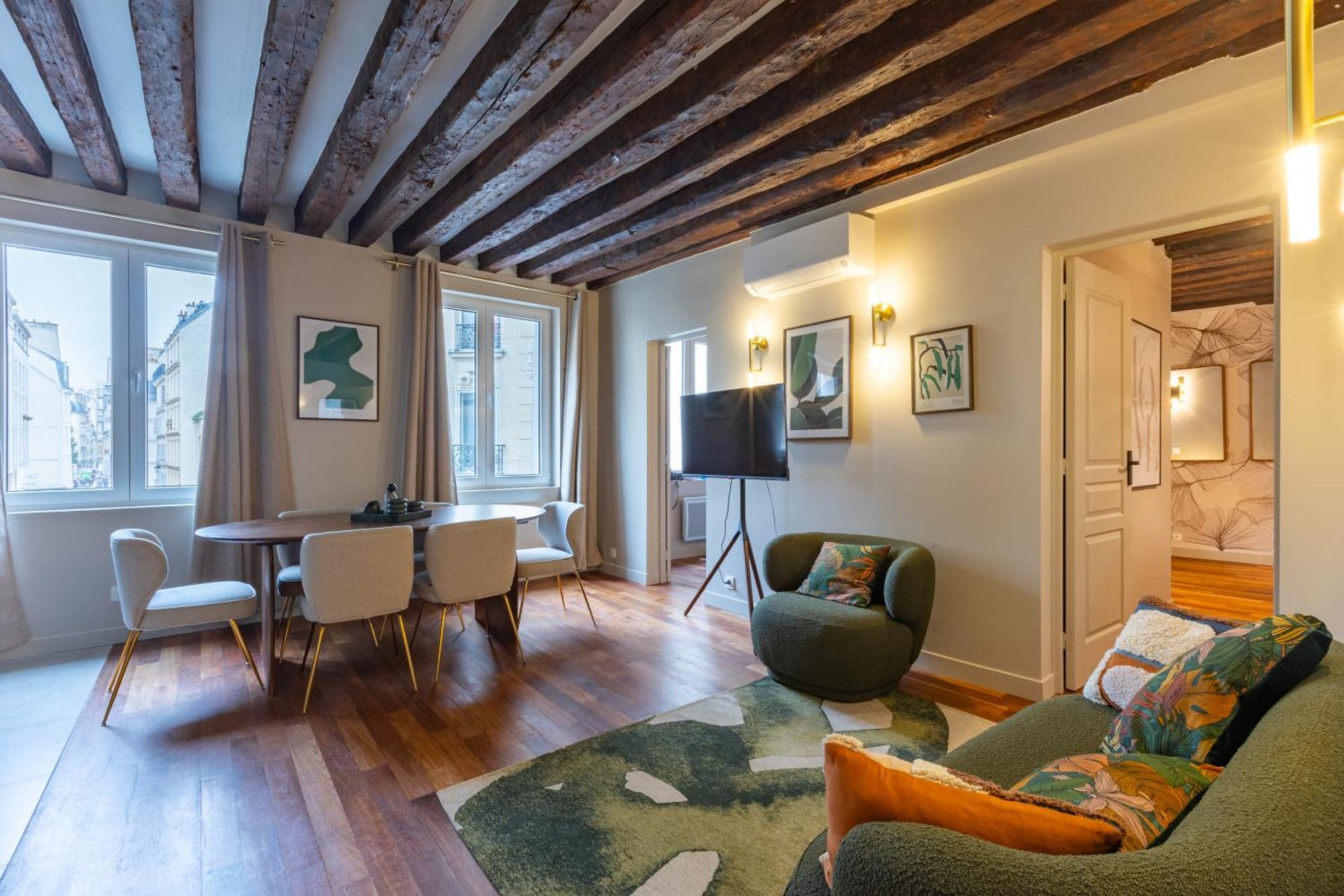 Coeur De - Grand Climatise 3 Br Apartment *