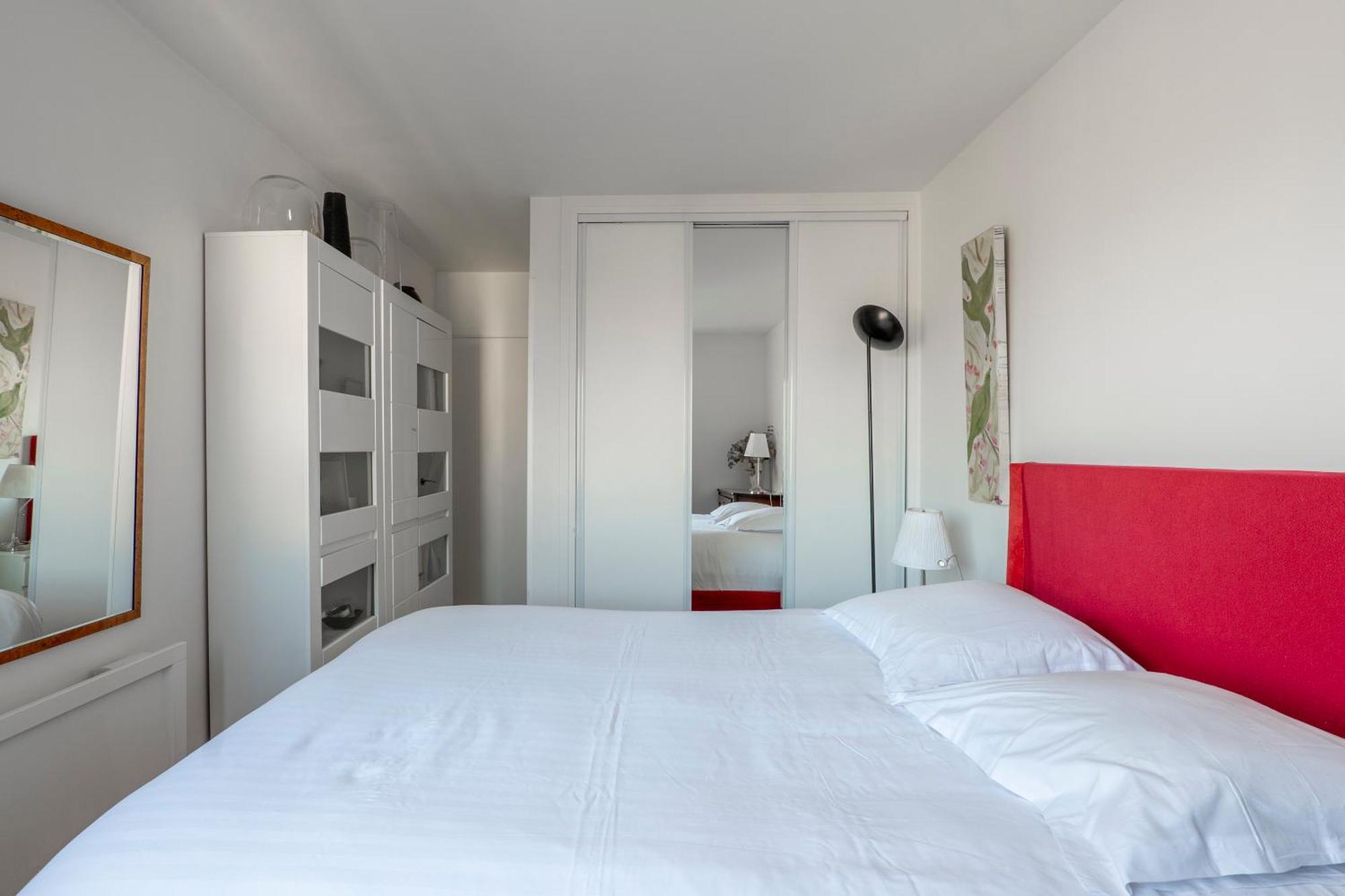 Apartment Veeve - Panoramic Views From The 17th *