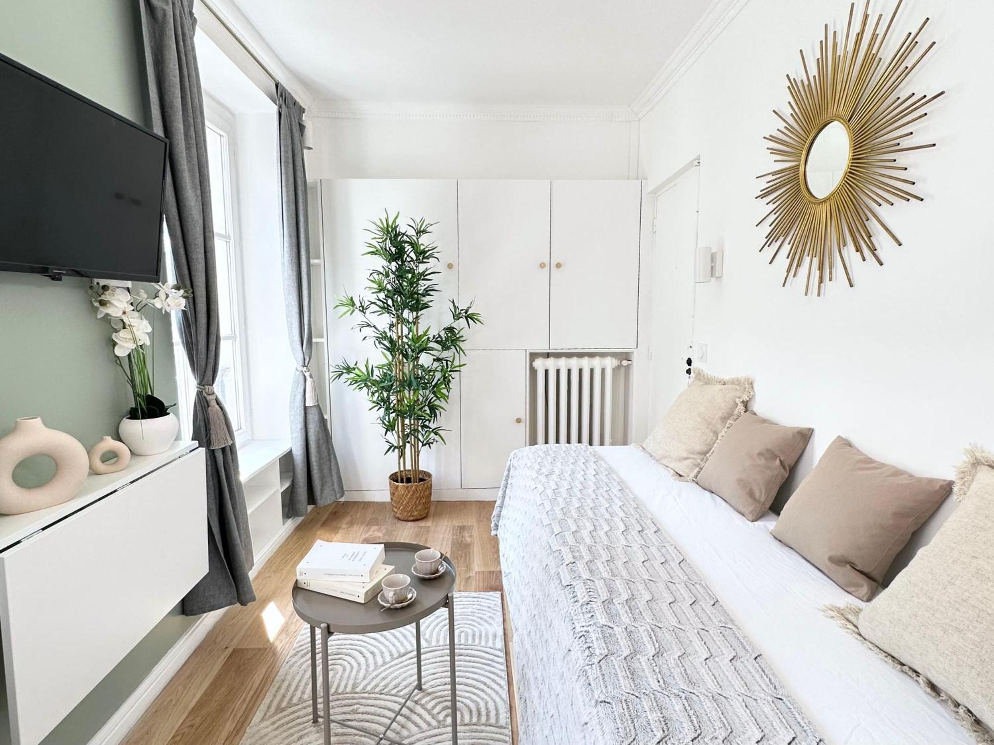 Cosy Near Opera Apartamento