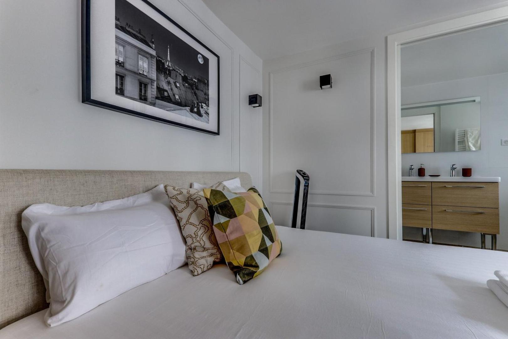 Le Moka - Duplex & Bright- Near Champs-elysees Apartment *