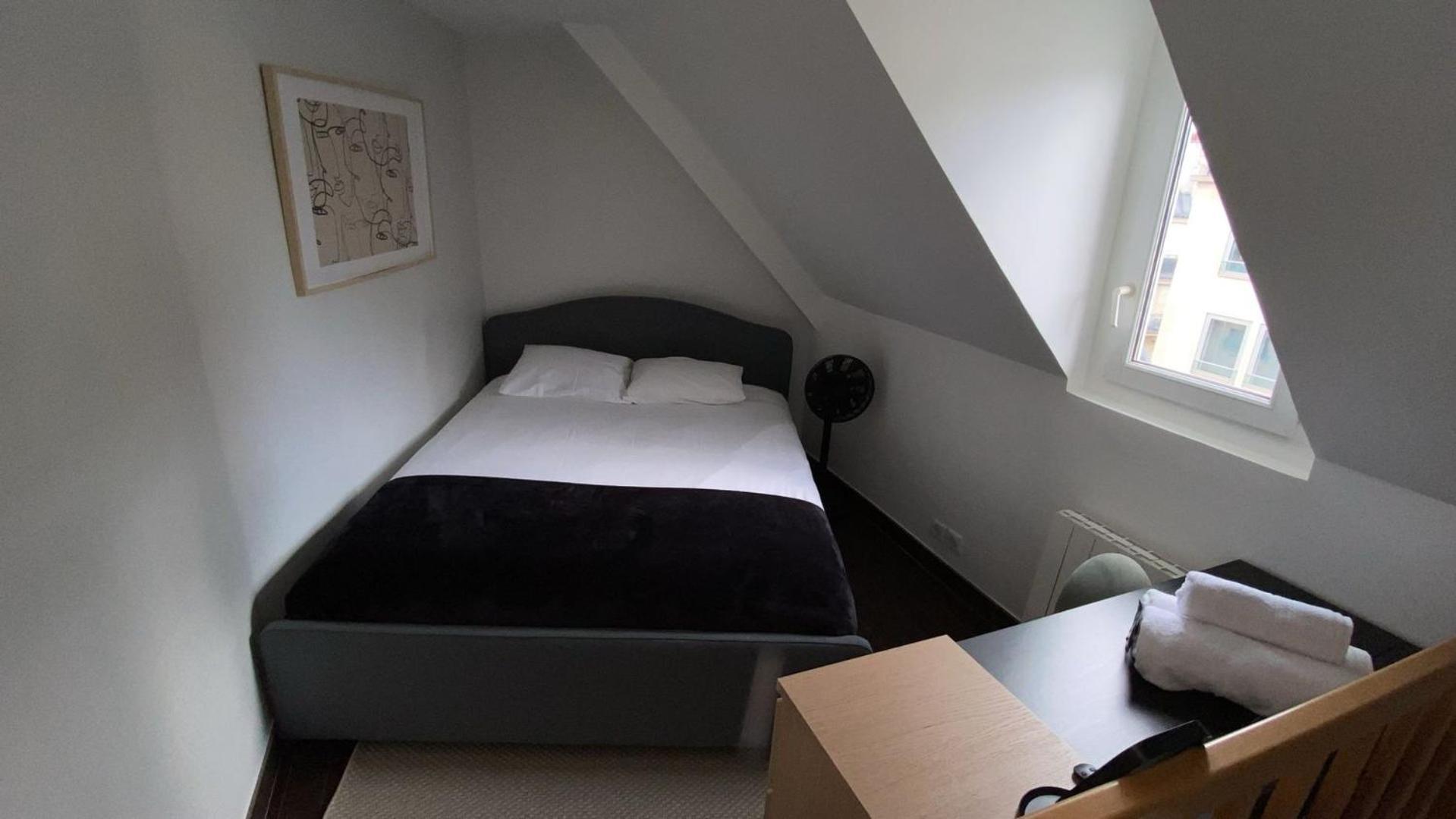 Apartment Le Moka - Duplex & Bright- Near Champs-elysees *