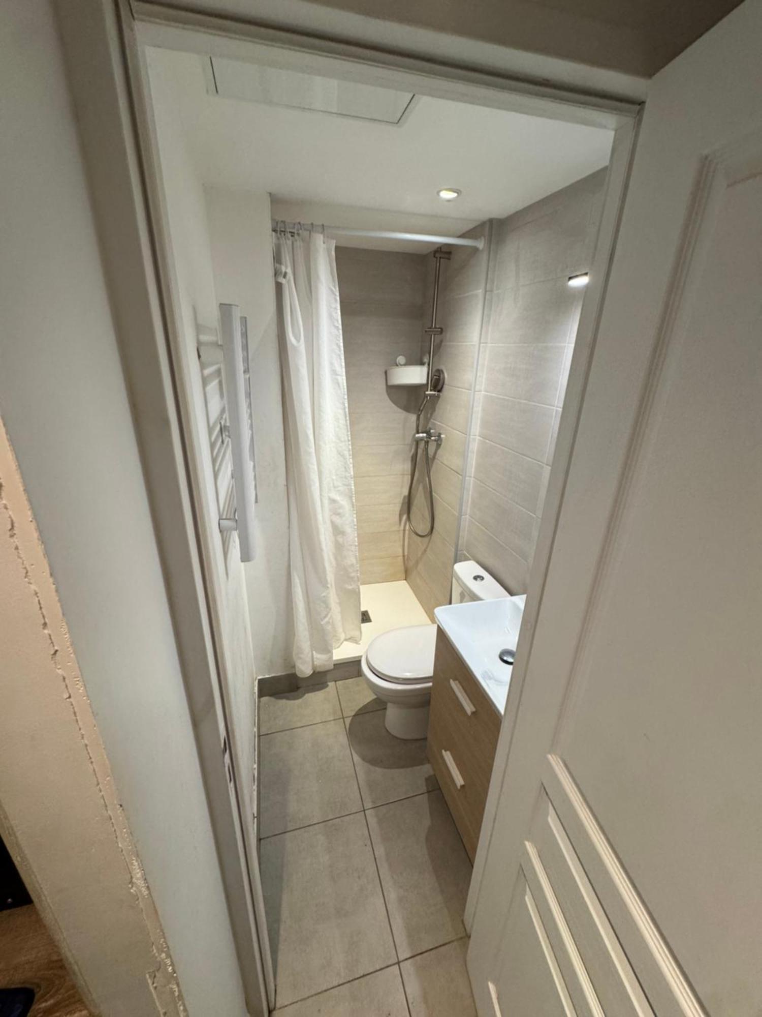 Hsh - Joli Souplex Proche Des Batignolles Paris