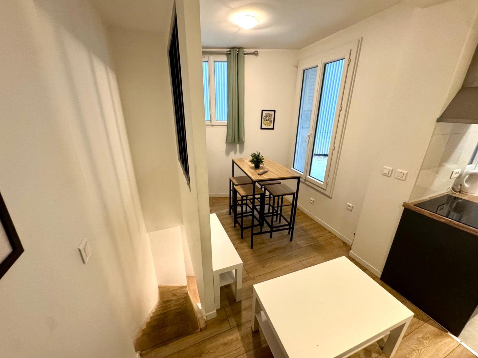 Hsh - Joli Souplex Proche Des Batignolles